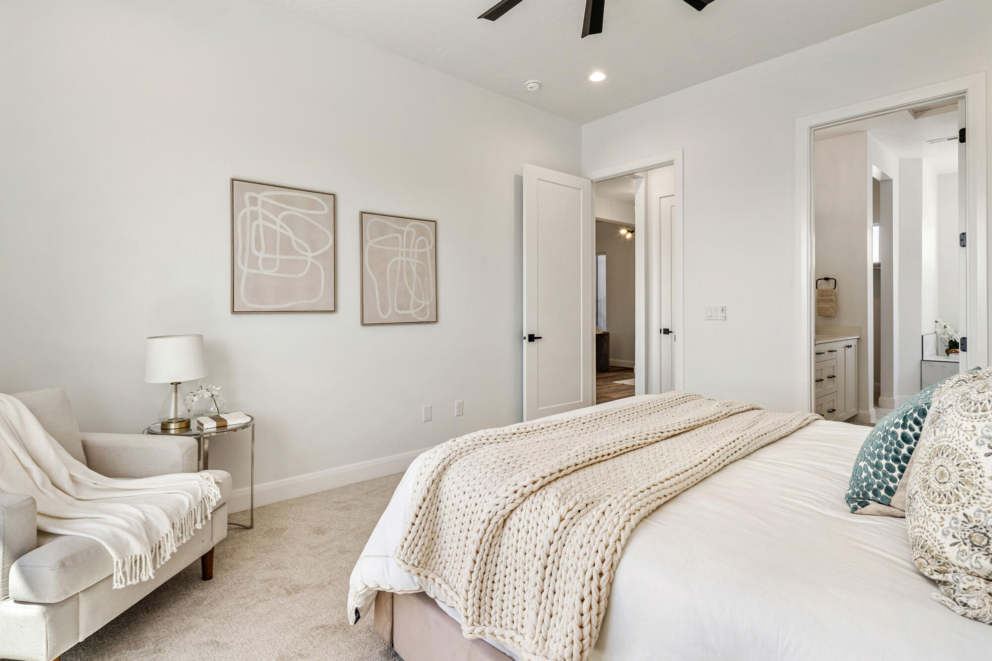 FRANKLIN FIELDS - Residential