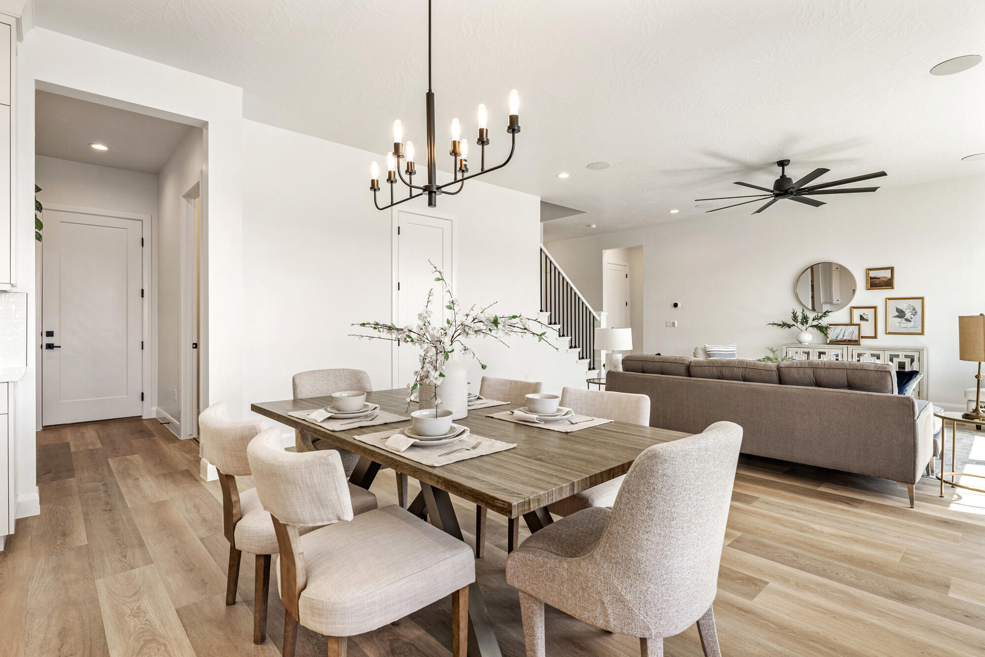 FRANKLIN FIELDS - Residential
