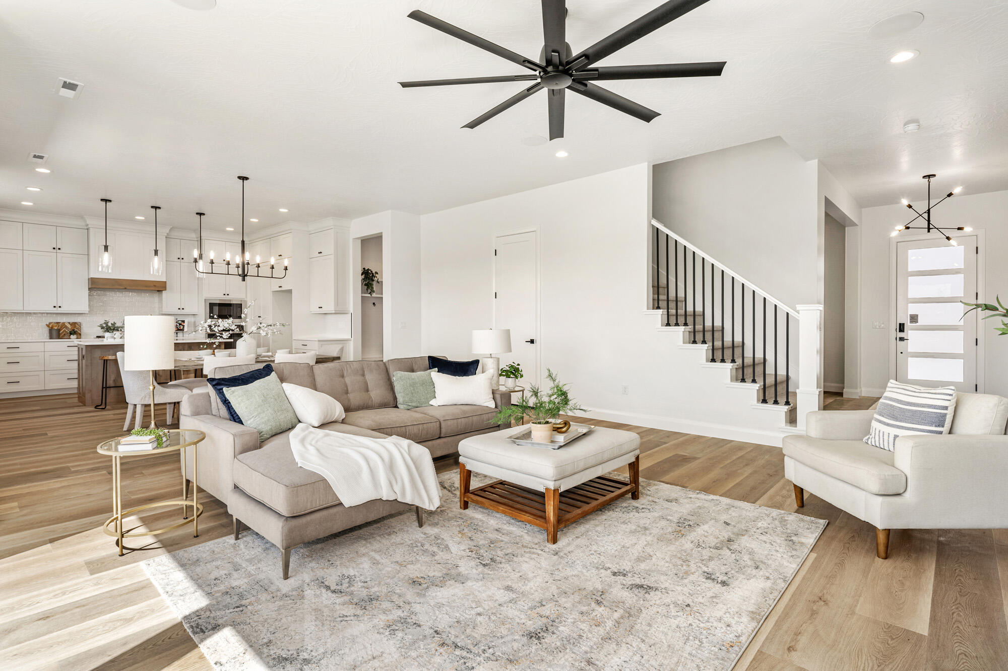 FRANKLIN FIELDS - Residential