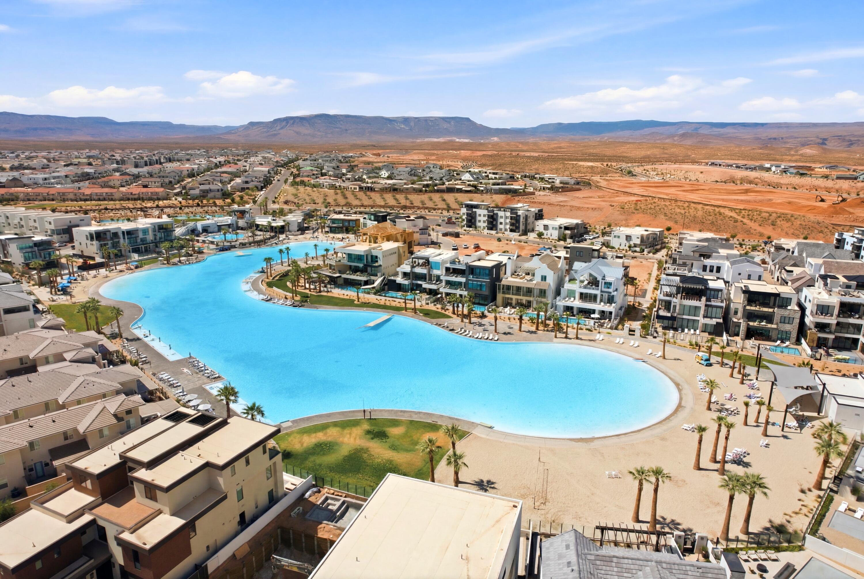 DESERT COLOR RESORT - Residential