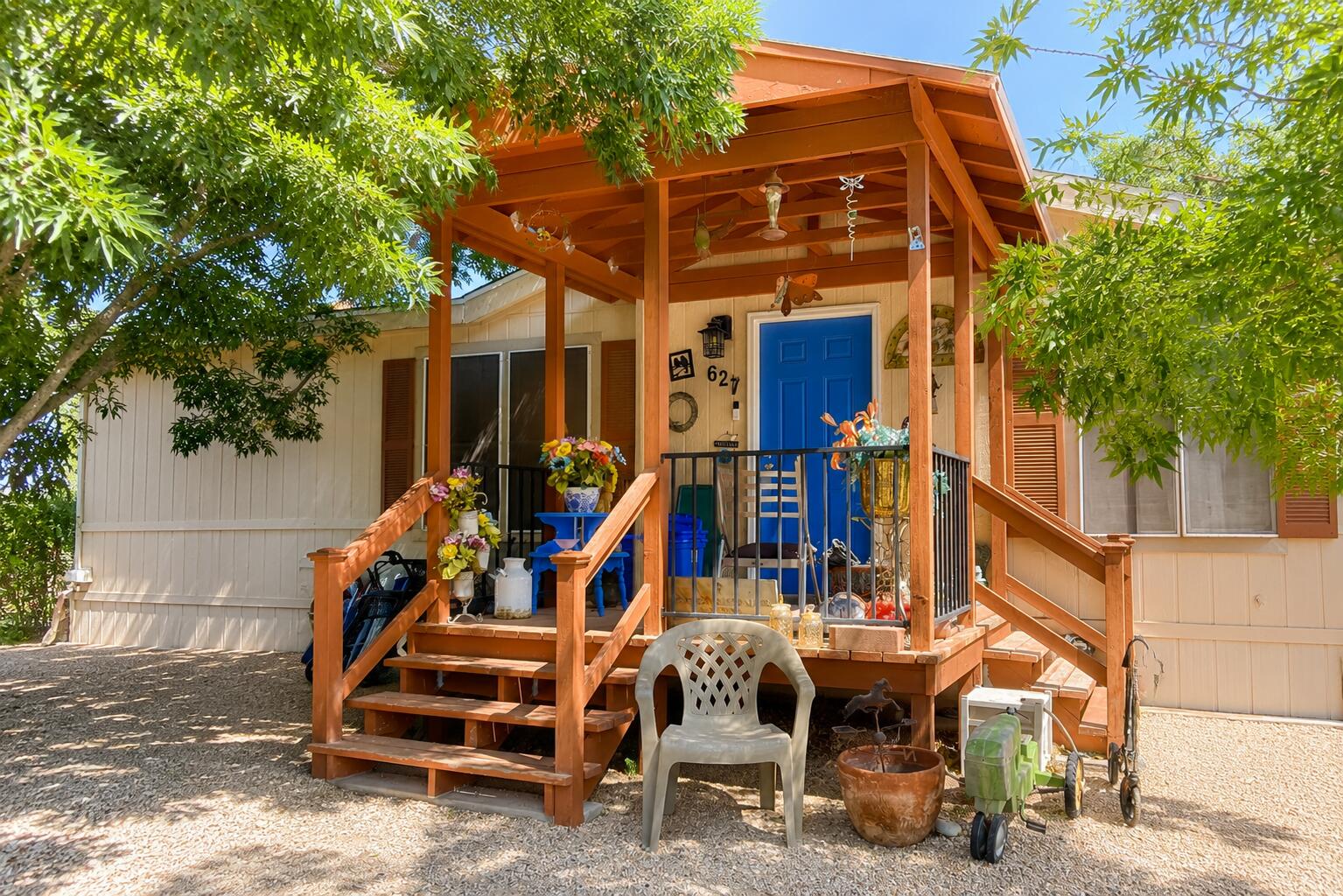 Tucked away in a cul-de-sac, this property offers incredible possibilities. Inside you'll find an open concept layout with vaulted ceilings and spacious bedrooms. Outside enjoy a detached 25 X 35 shop, compressor and 12,000 lb four point lift included, 12 X 12 storage with loft, 12 X 15 shop, Extra tall garage 8 X 10 tall.