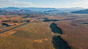 HURRICANE TOWNSITE - Land