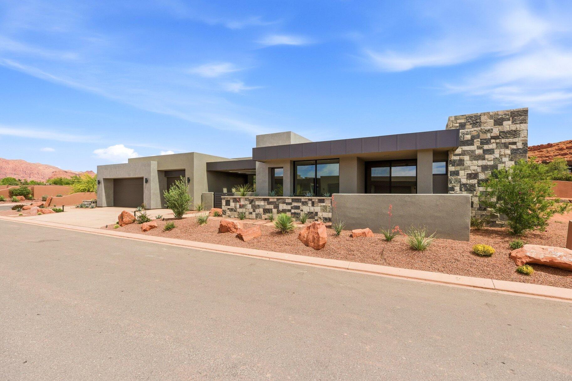 ENTRADA LA CASA - Residential