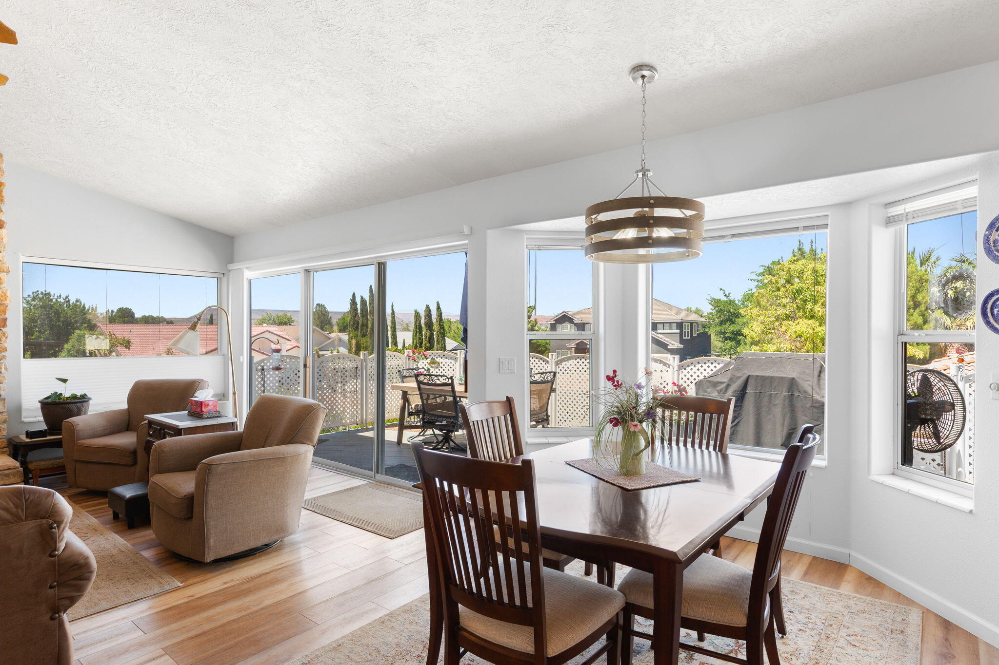 BLOOMINGTON HILLS - Residential