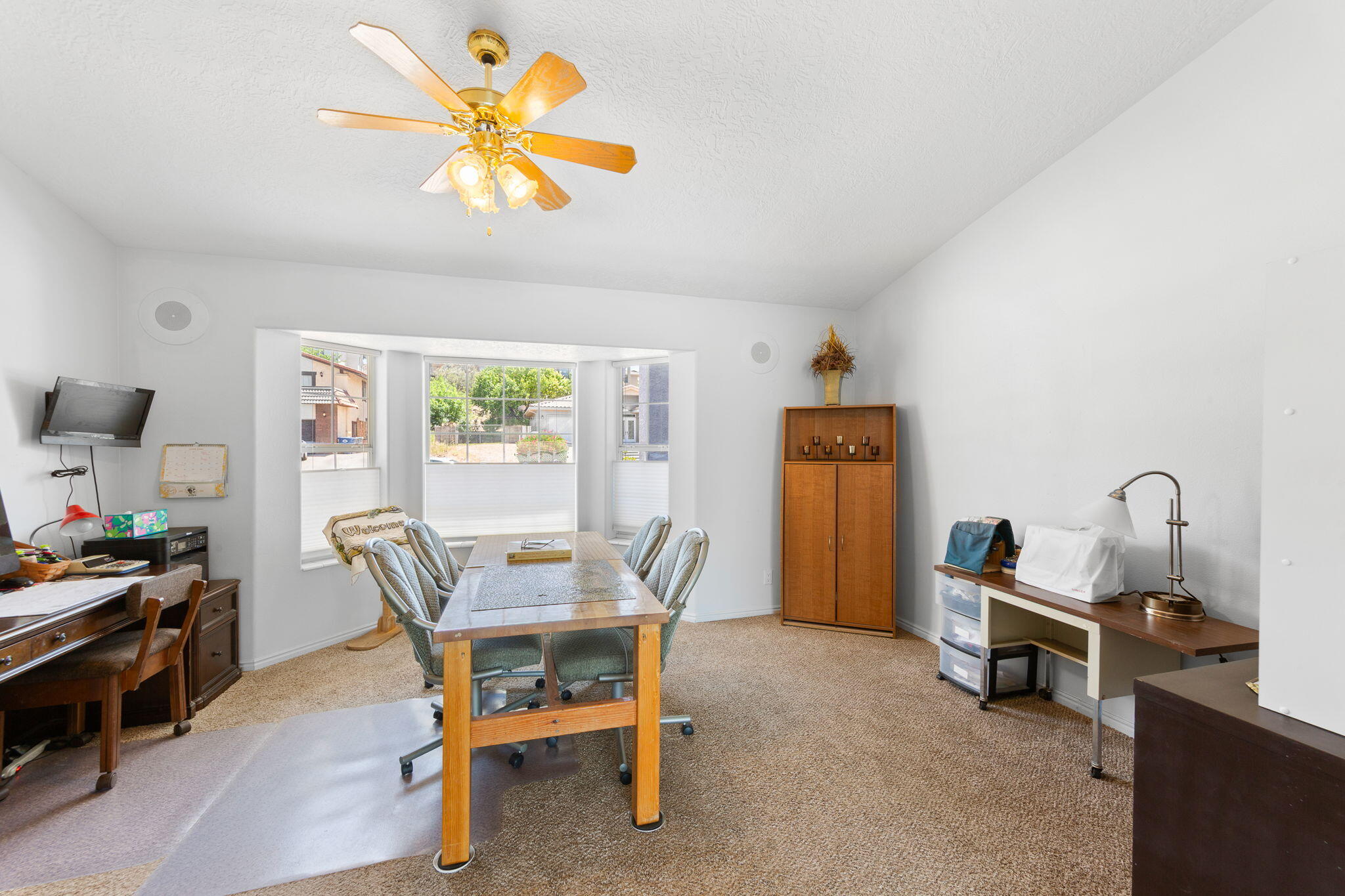 BLOOMINGTON HILLS - Residential