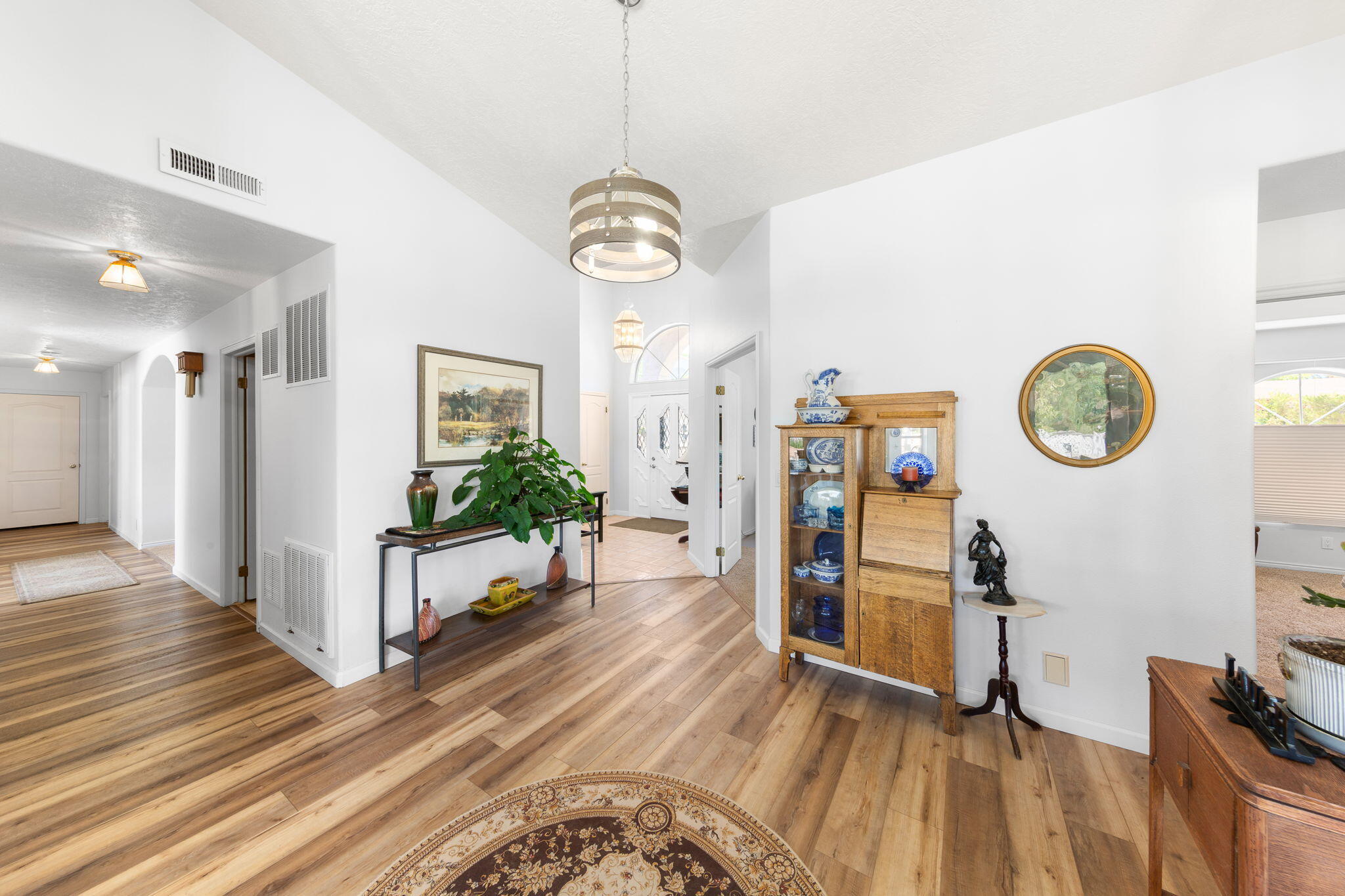 BLOOMINGTON HILLS - Residential