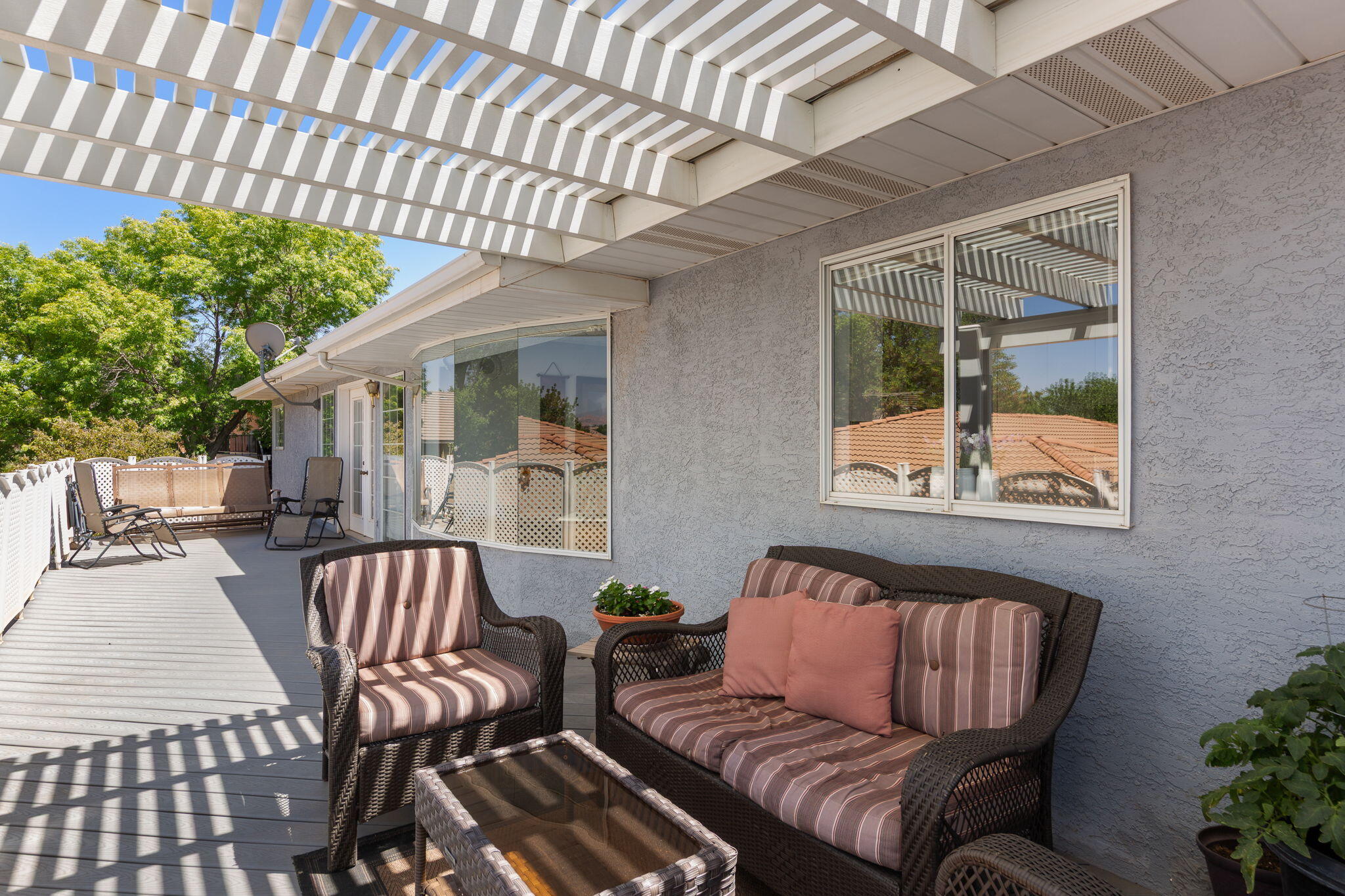 BLOOMINGTON HILLS - Residential