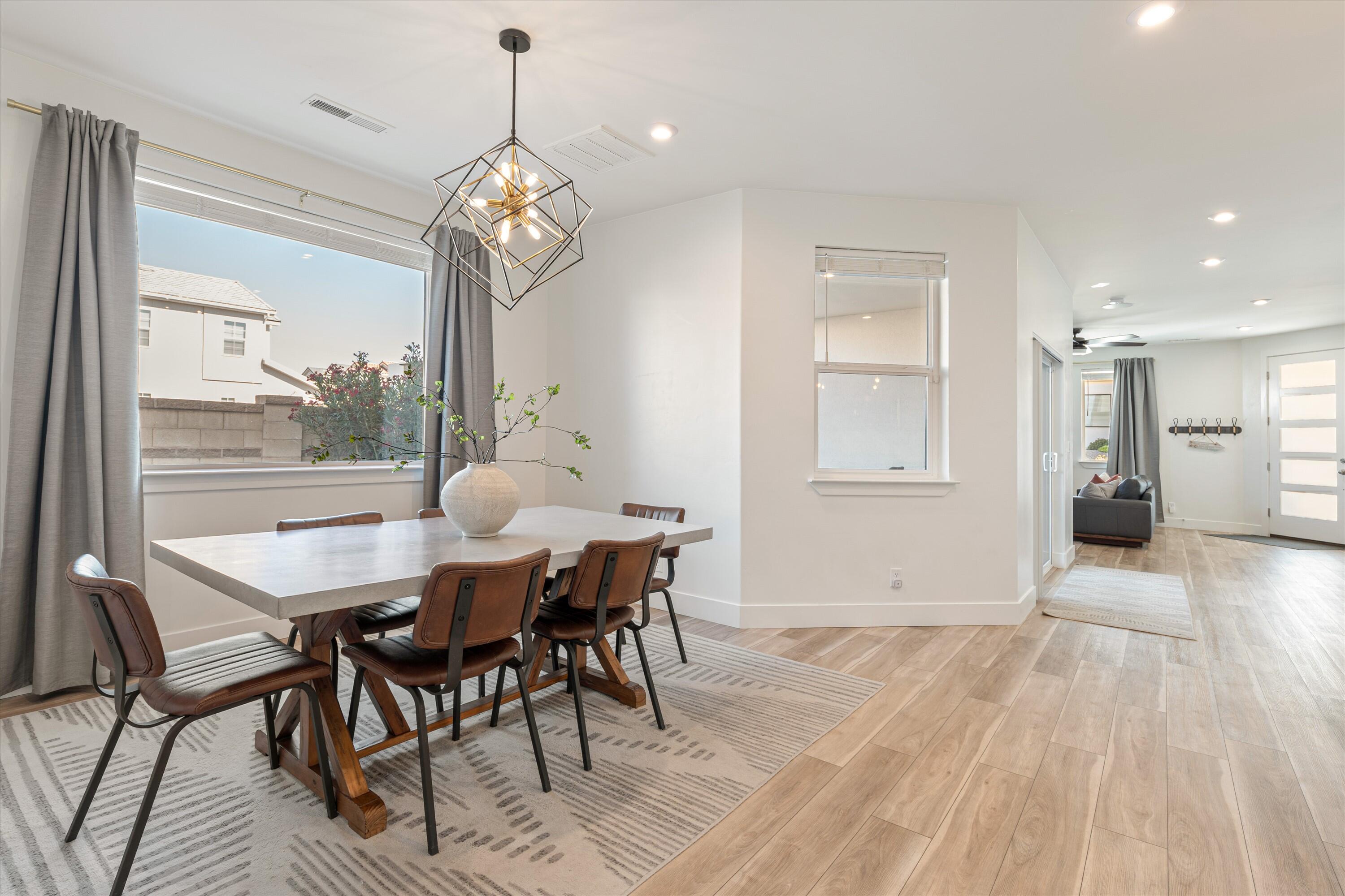 DESERT COLOR AUBURN HILLS - Residential