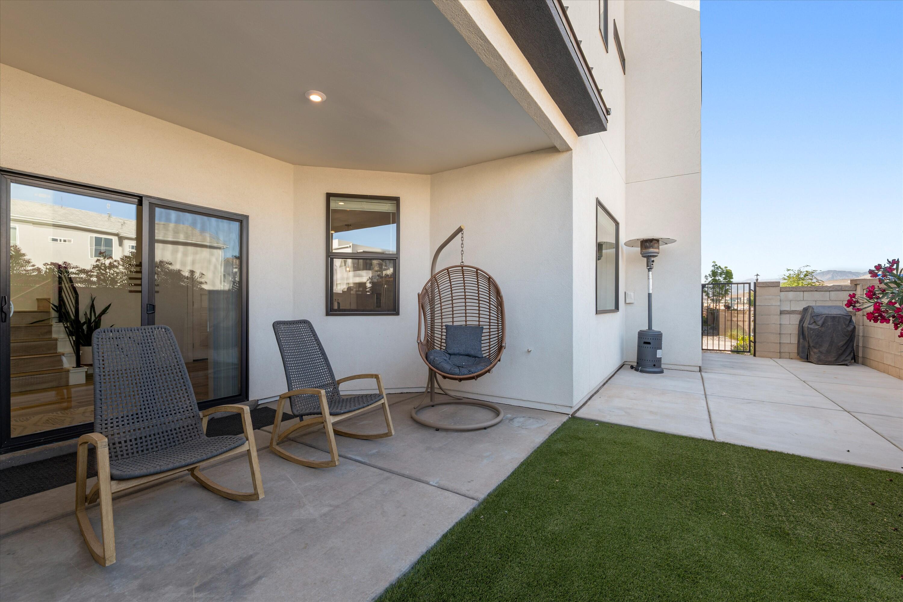 DESERT COLOR AUBURN HILLS - Residential