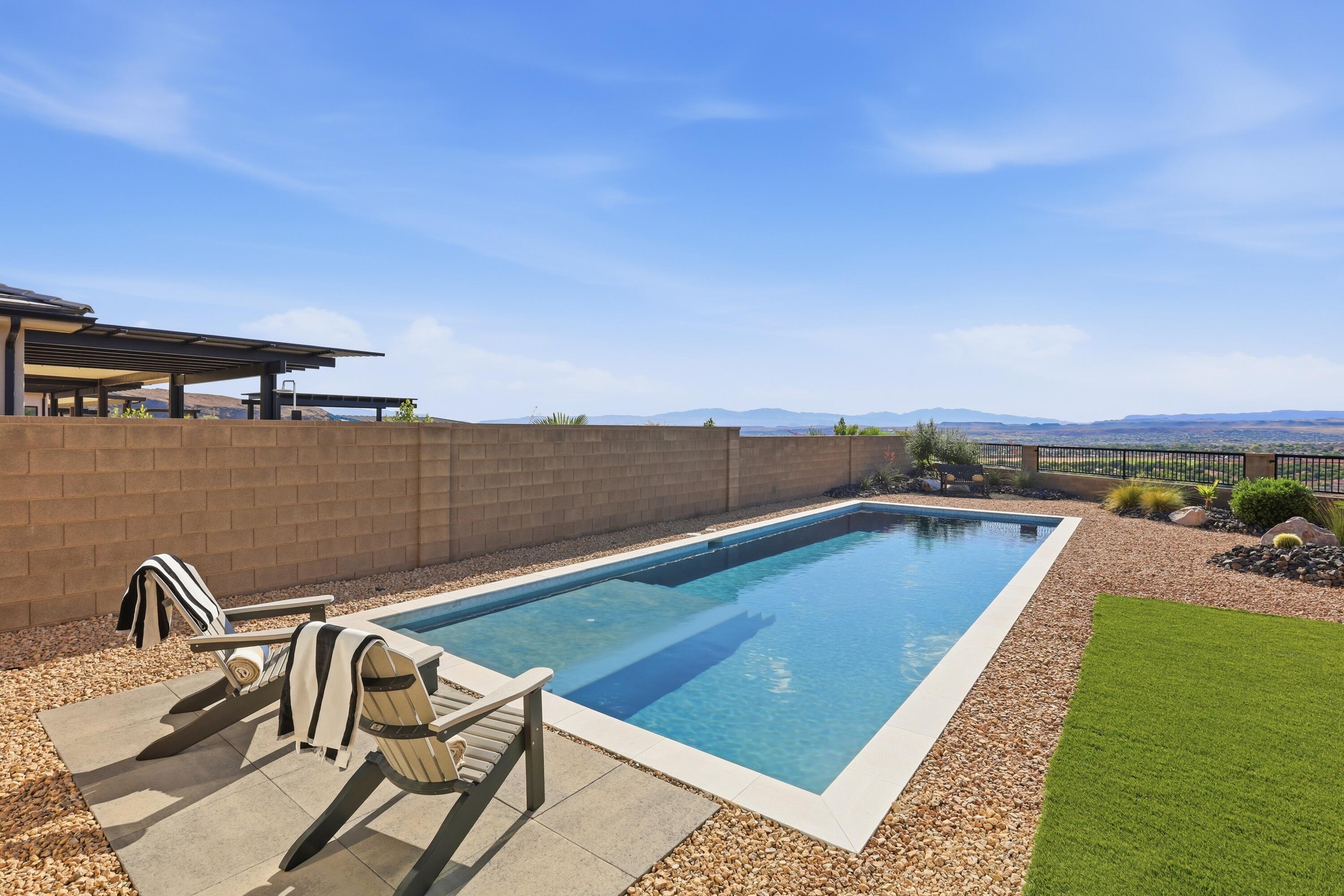 VIEWS AT CORAL CANYON - Residential