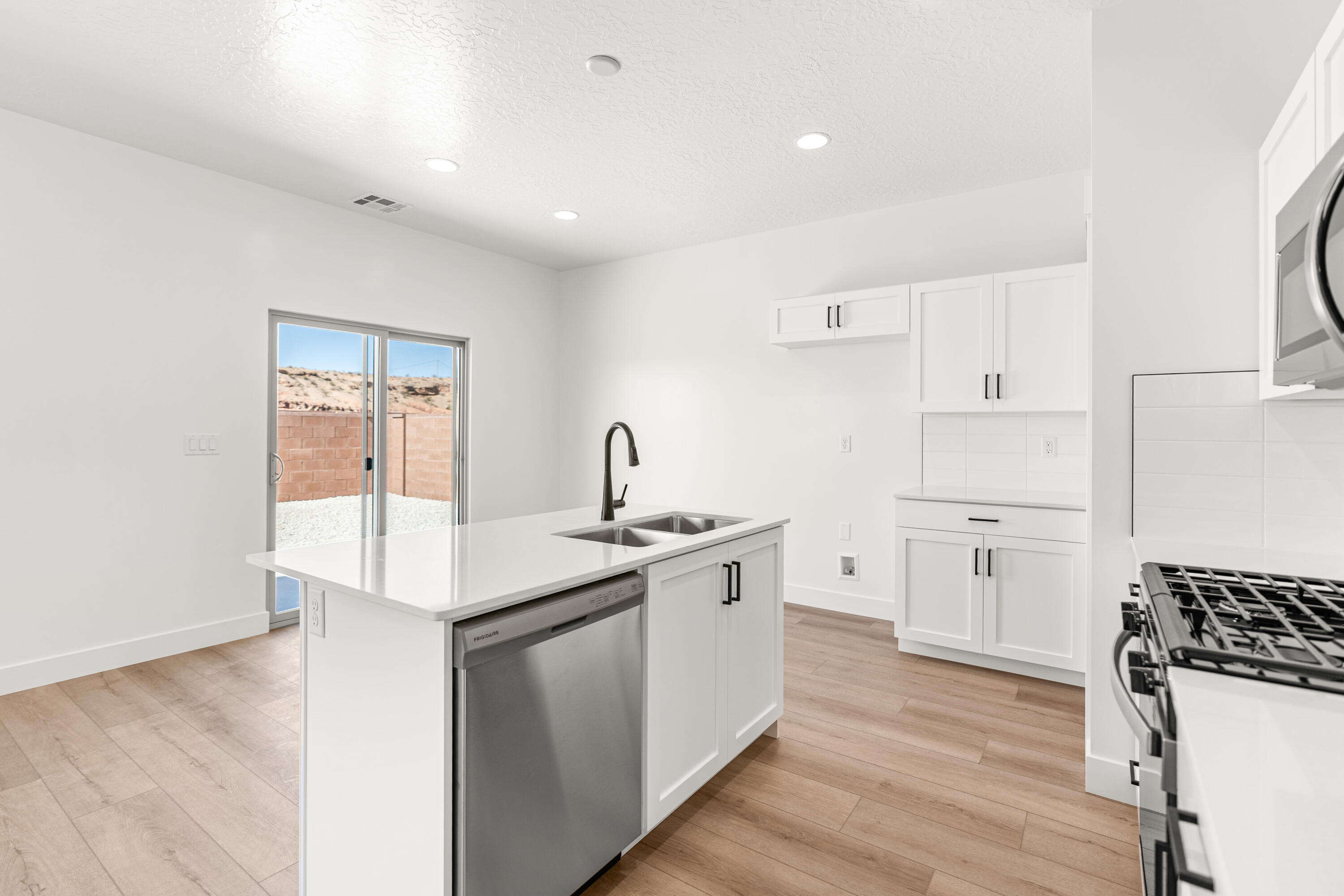SOUTHERN VIEW PLANNED DEVELOPMENT - Residential