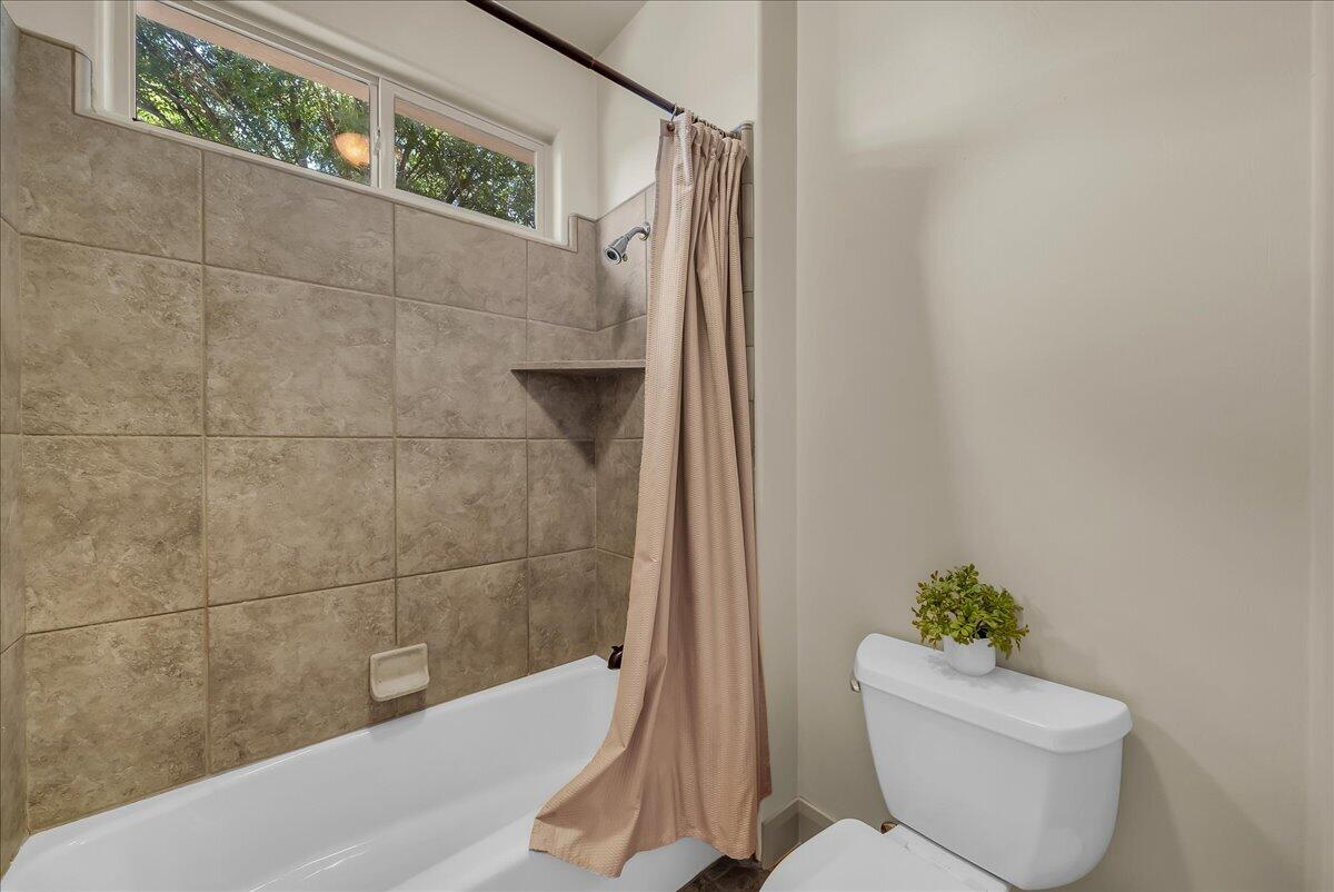 SUMMERFIELD LANE - Residential