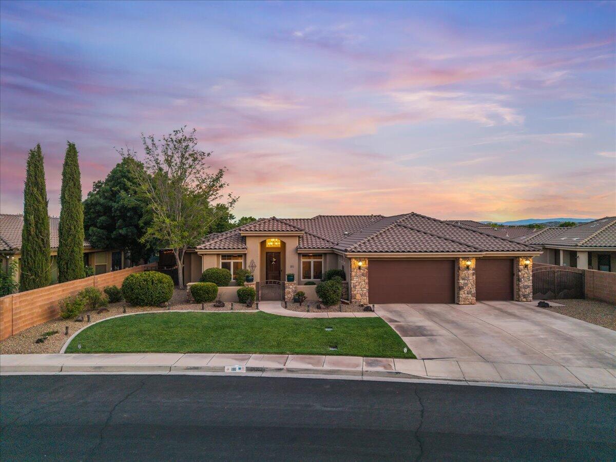 SUMMERFIELD LANE - Residential