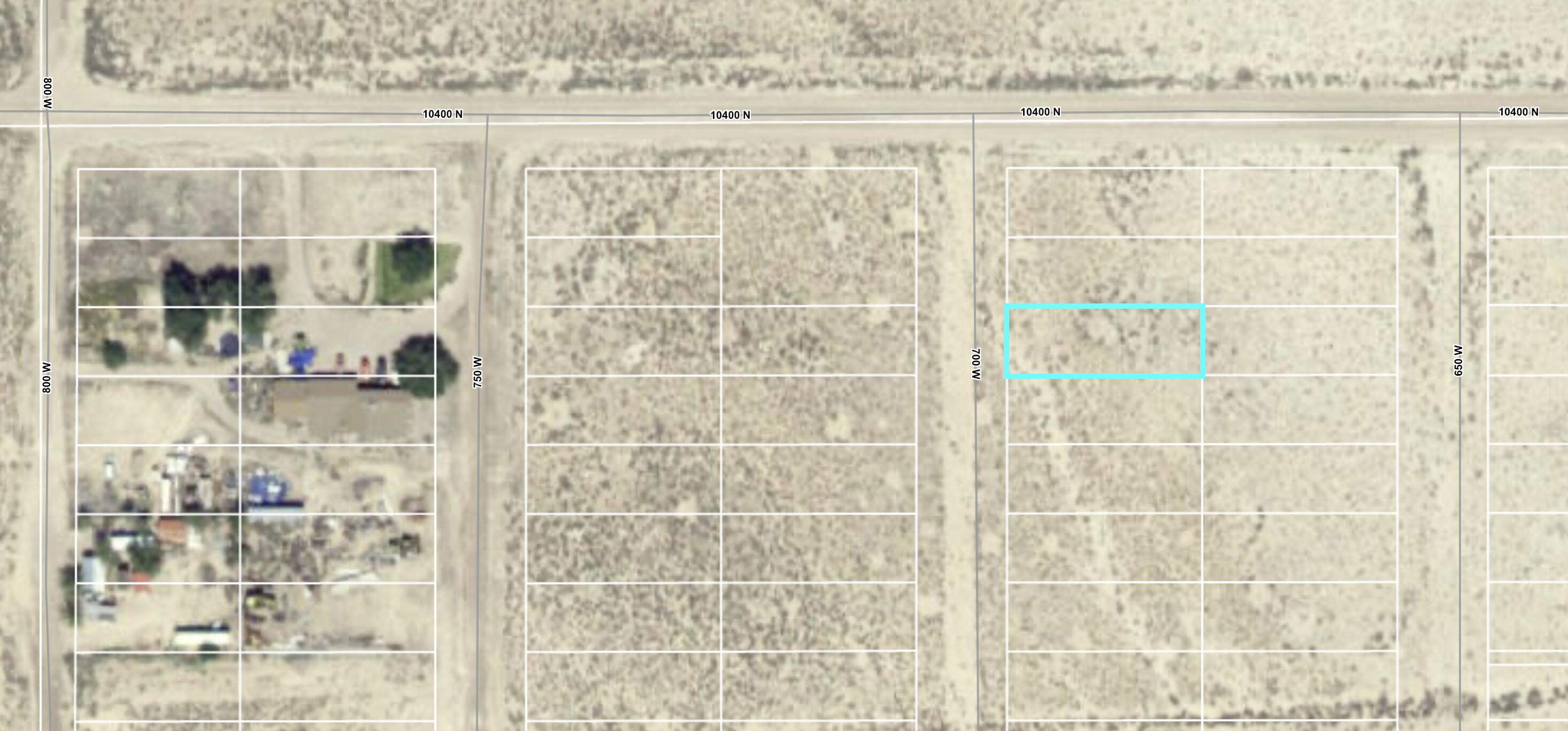 Prime Townsite located 100' from the well maintained Northern road (10400 N). Power is conveniently located near by.