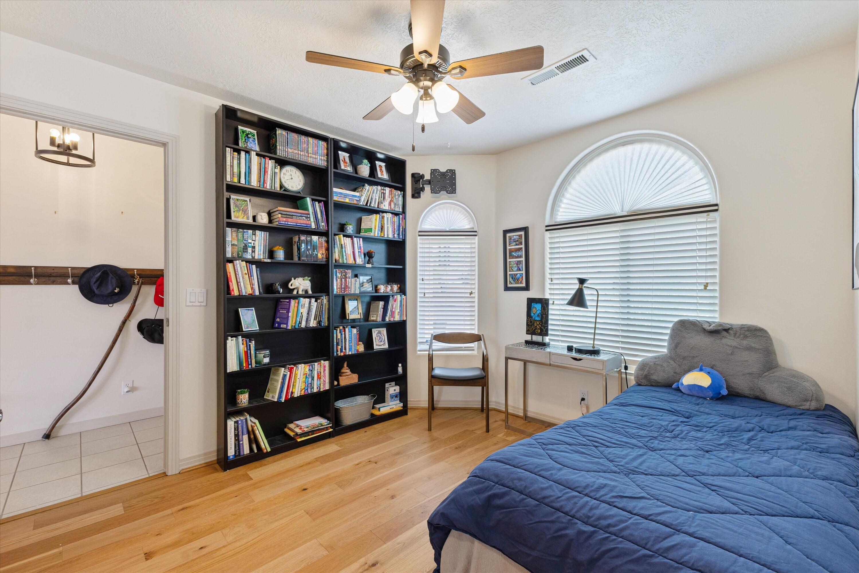 PADRE LAKES TOWNHOMES - Residential