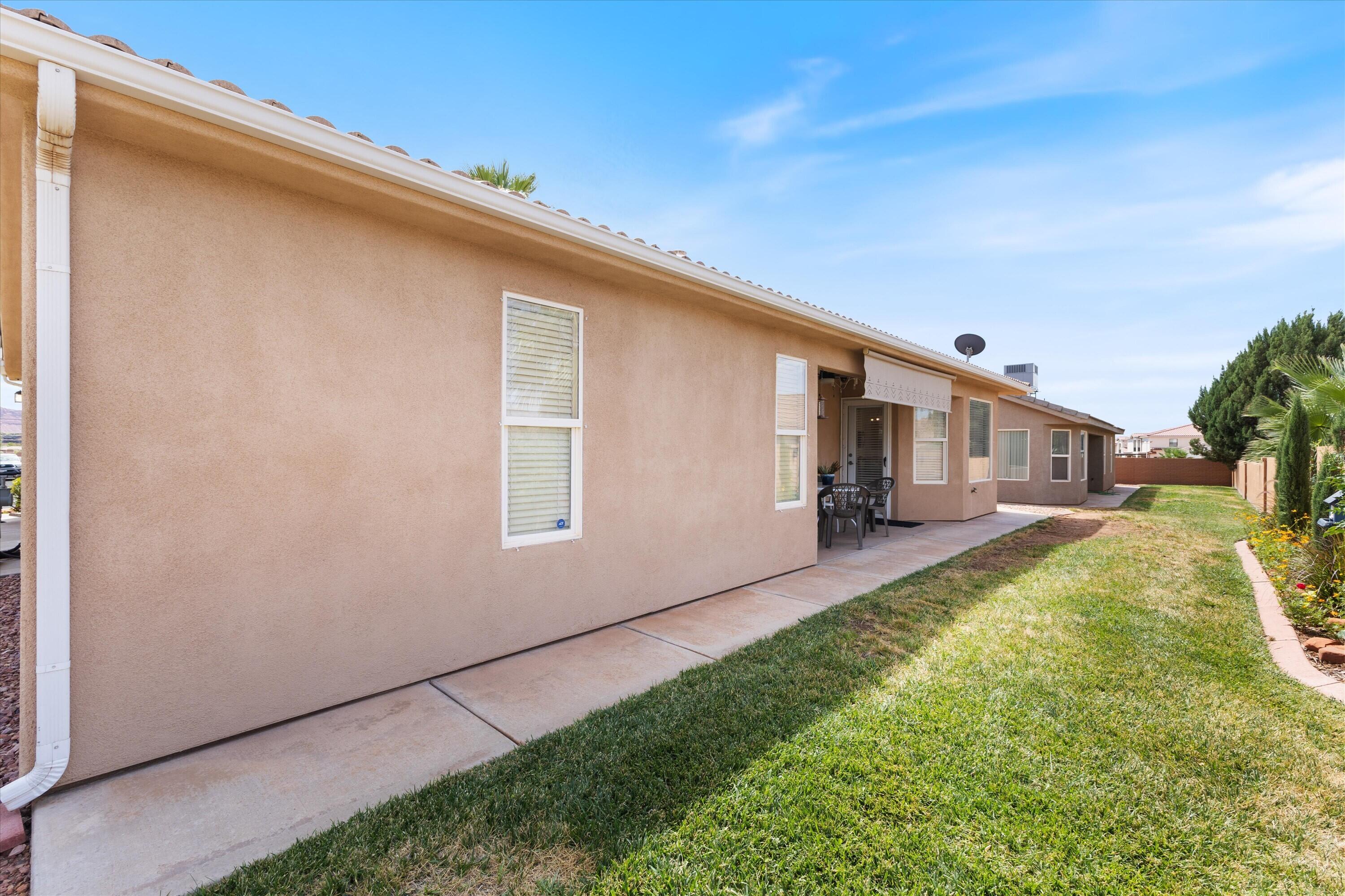 PADRE LAKES TOWNHOMES - Residential