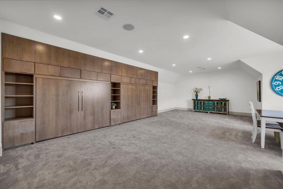 MEADOW VALLEY FARMS - Residential