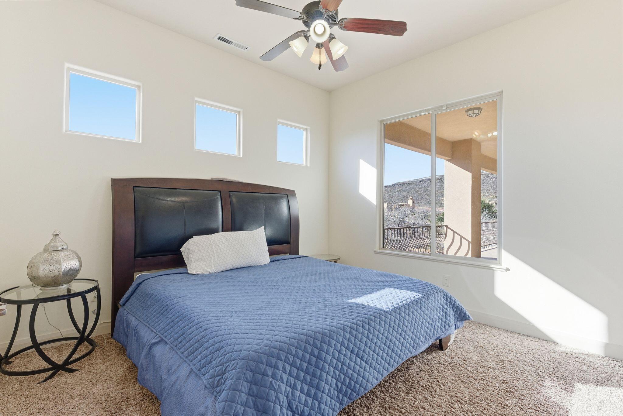 CORAL CANYON - Residential