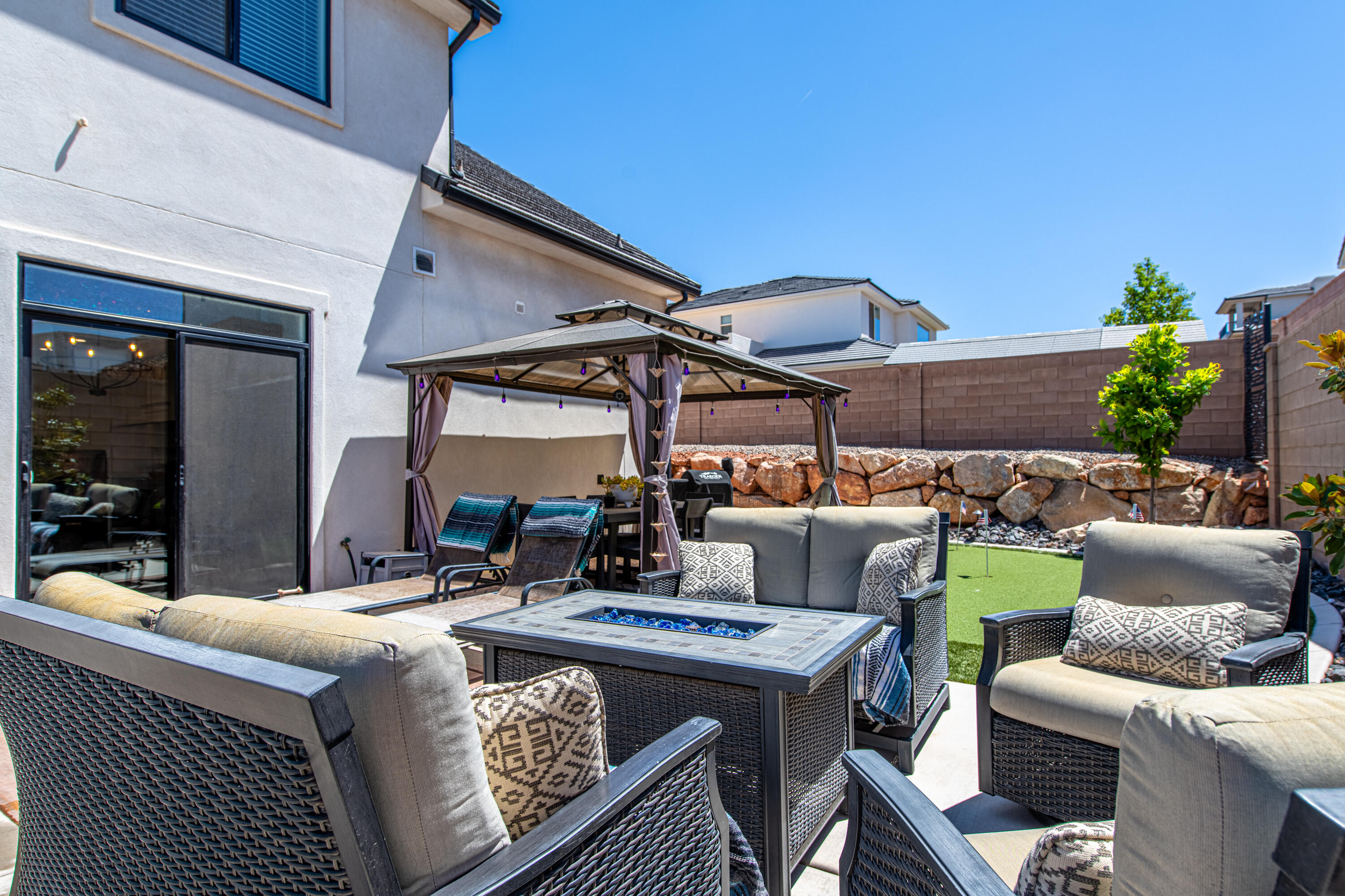 SHOOTING STAR - Residential