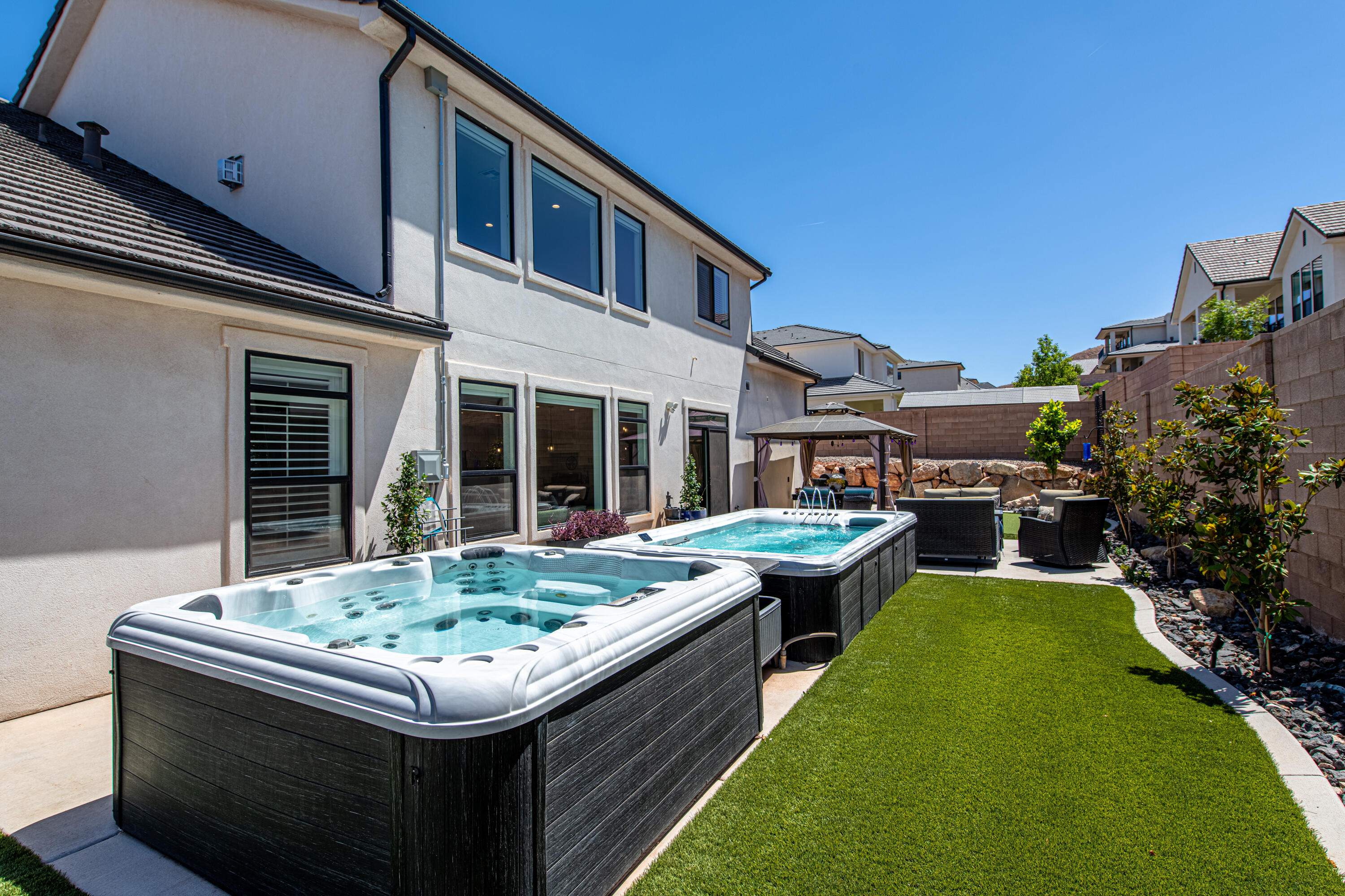 SHOOTING STAR - Residential