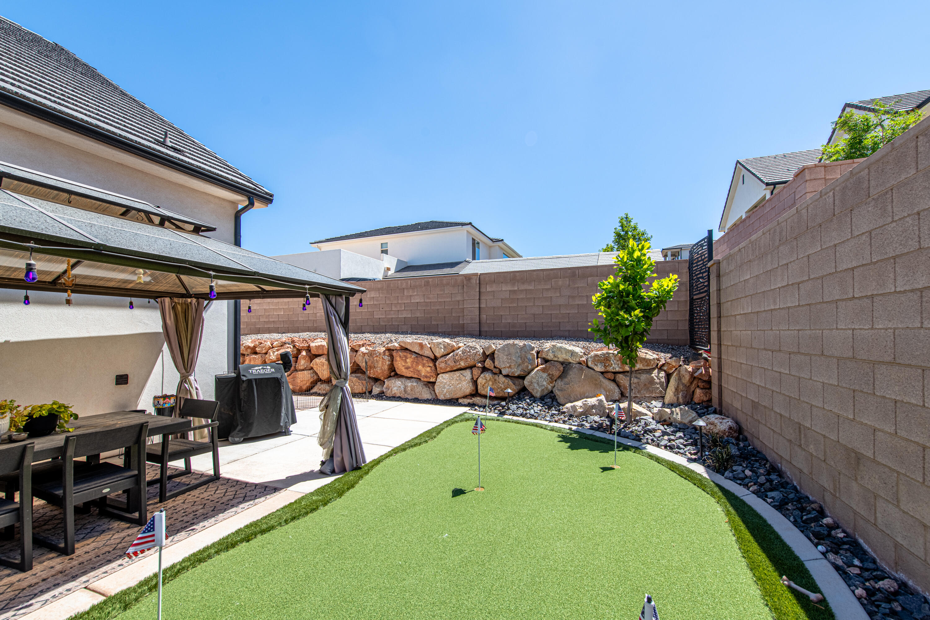 SHOOTING STAR - Residential