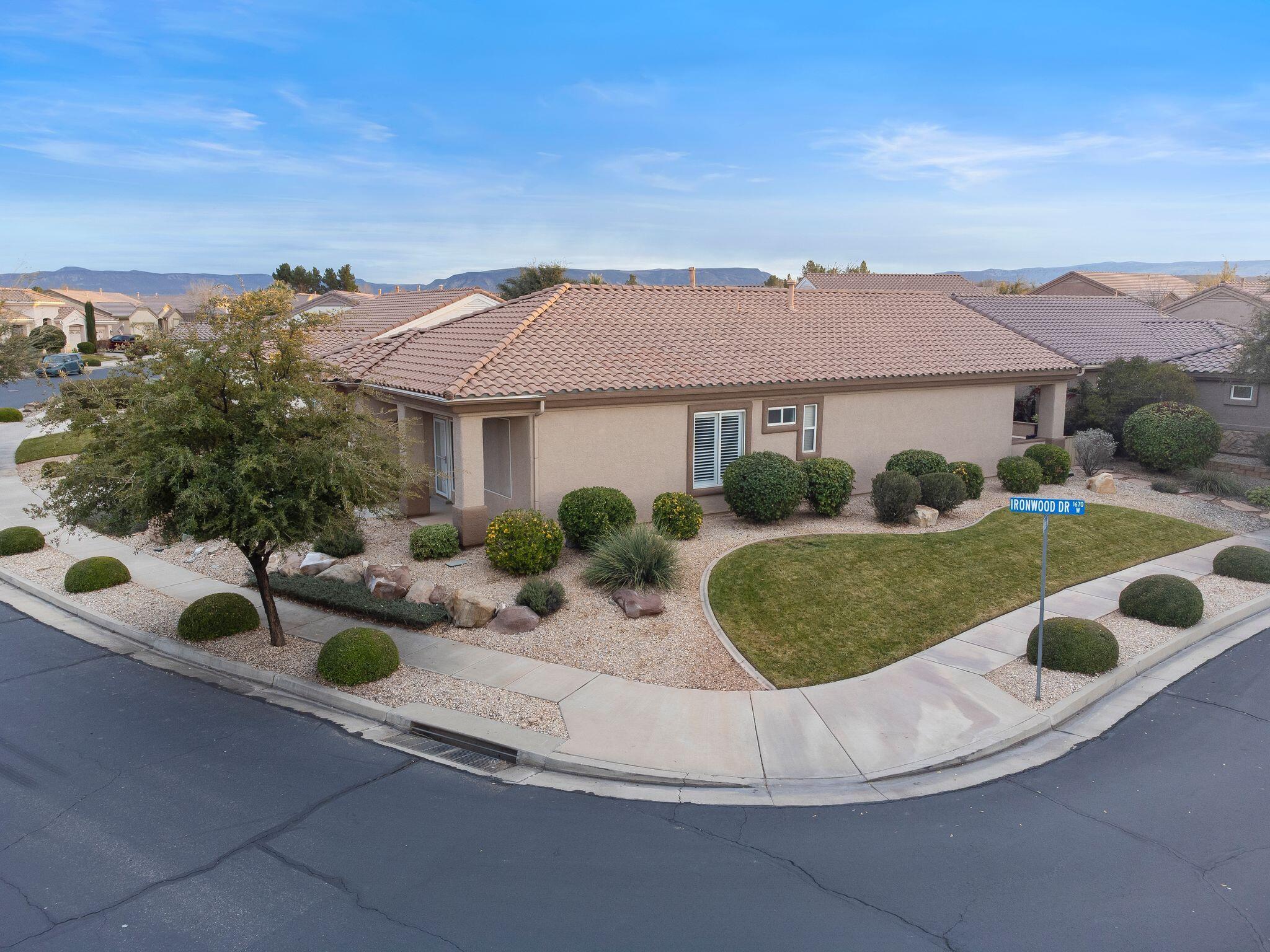 SUN RIVER - Residential