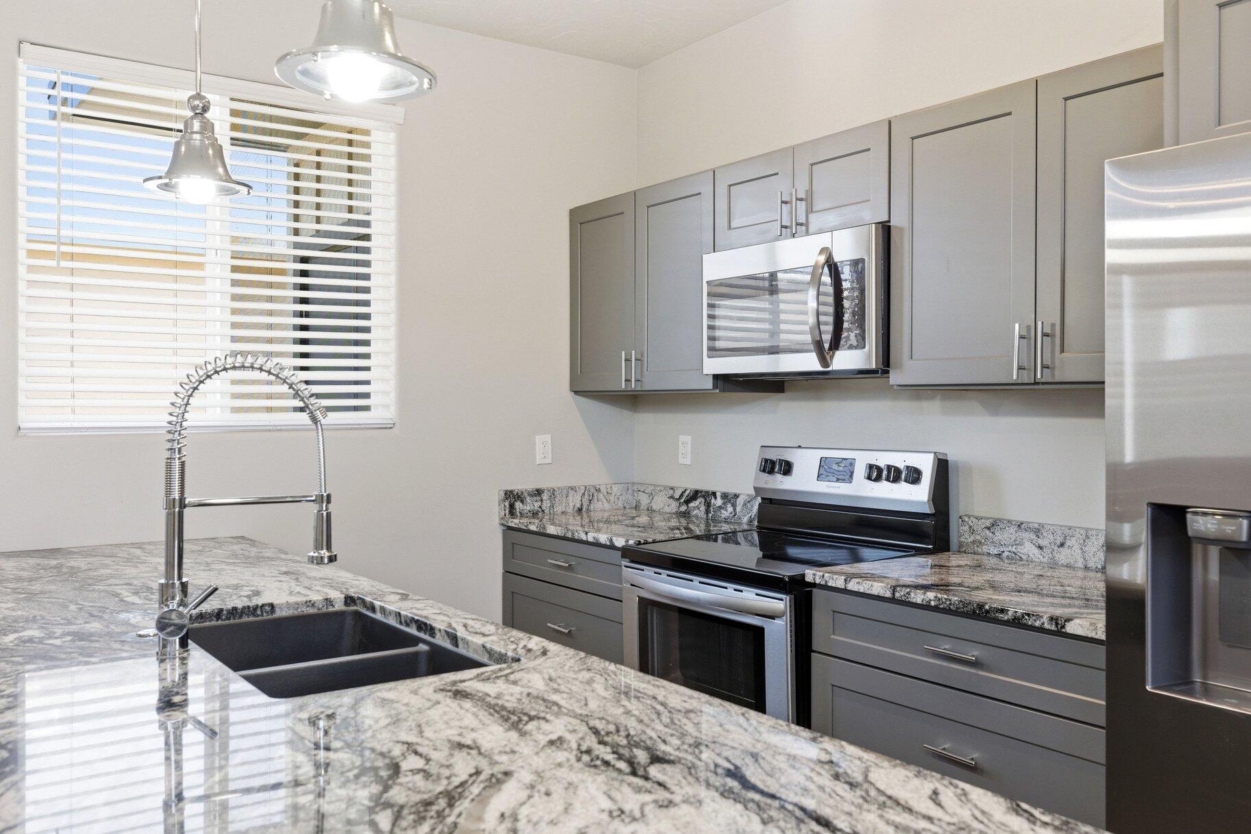 CANYONS RV RESORT - Residential