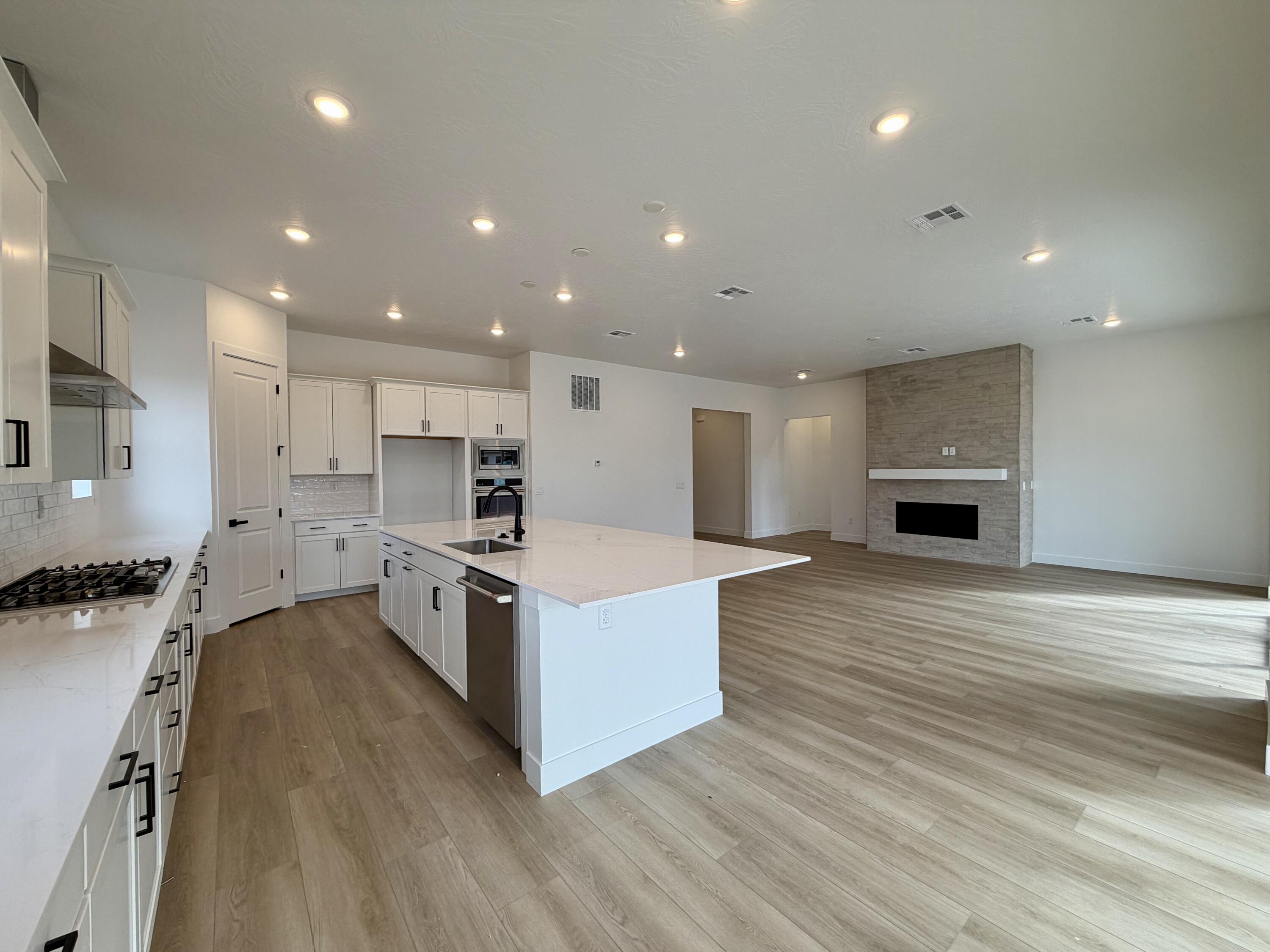 FINLEY FARMS - Residential