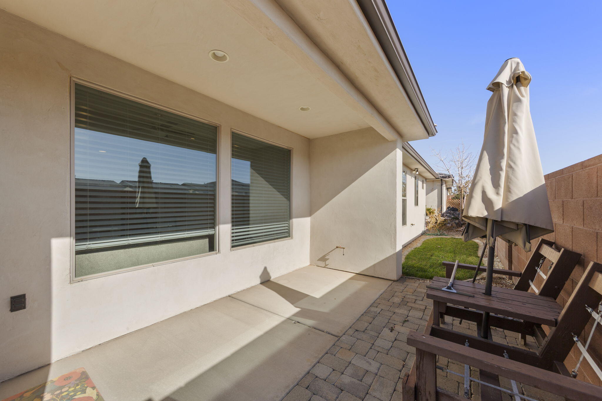 DESERT VISTA - Residential