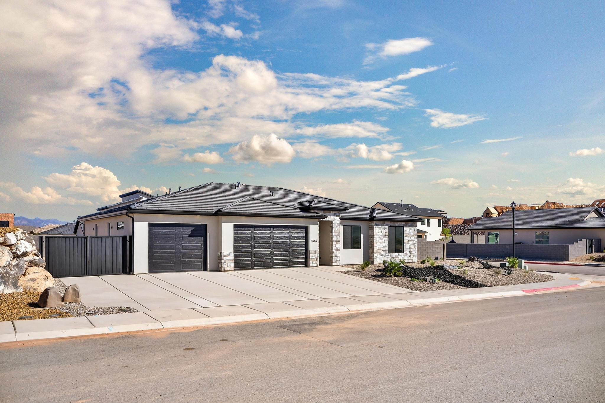 NOW OFFERING $10K Builder Incentive! Welcome to this stunning, newly constructed home built by Interstate Homes. The 4th bedroom/casita features a kitchenette, bathroom, stackable w/d hookups and concrete parking space, creating a prefect opportunity to rent out, using the potential income to qualify for your home loan. Large, fully-fenced backyard is a blank canvas for your backyard dreams! Schedule your showing today! Builder Incentive can be used towards closing costs, rate buy-down or upgrades!