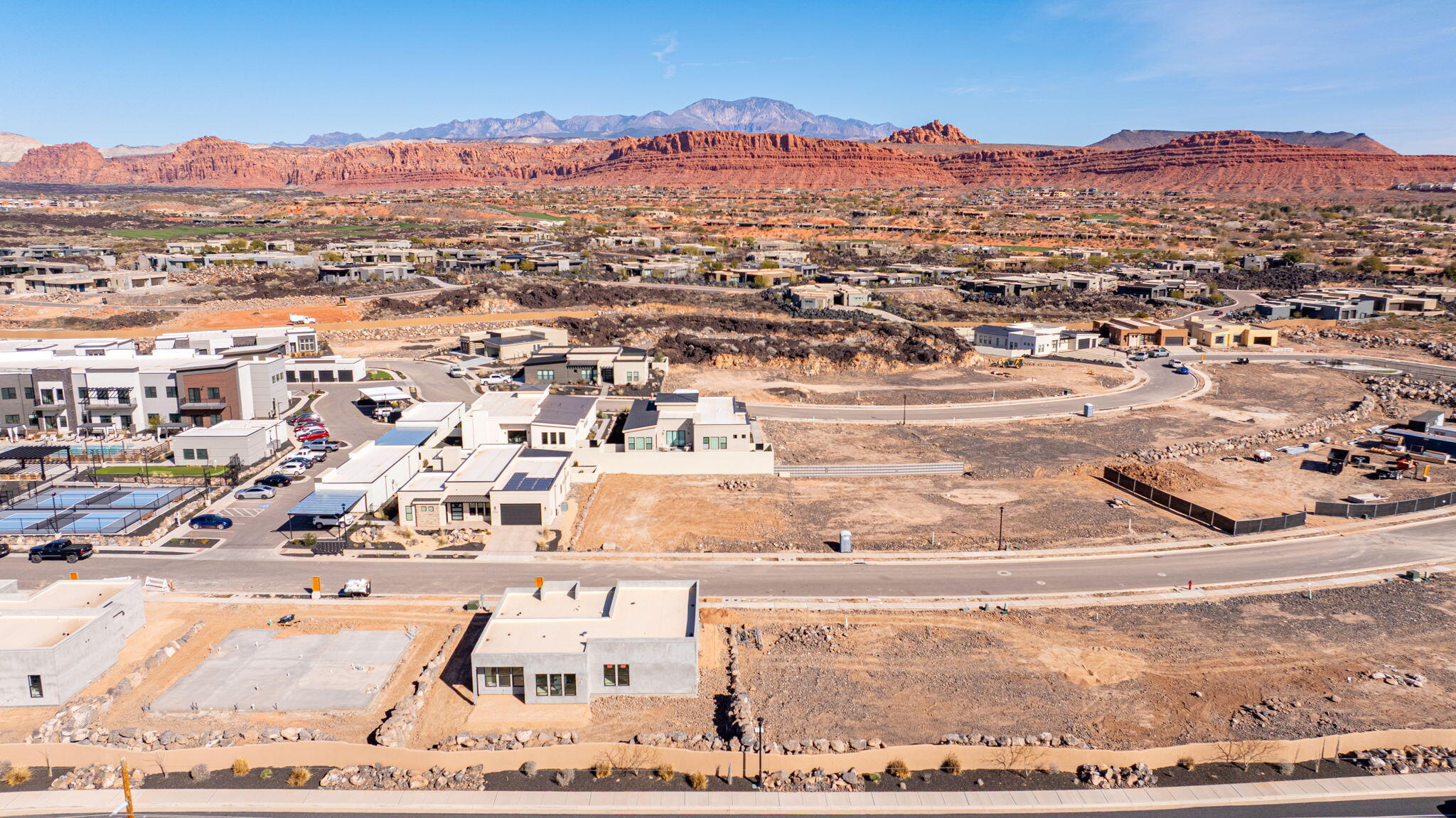 POINT AT SNOW CANYON - Residential