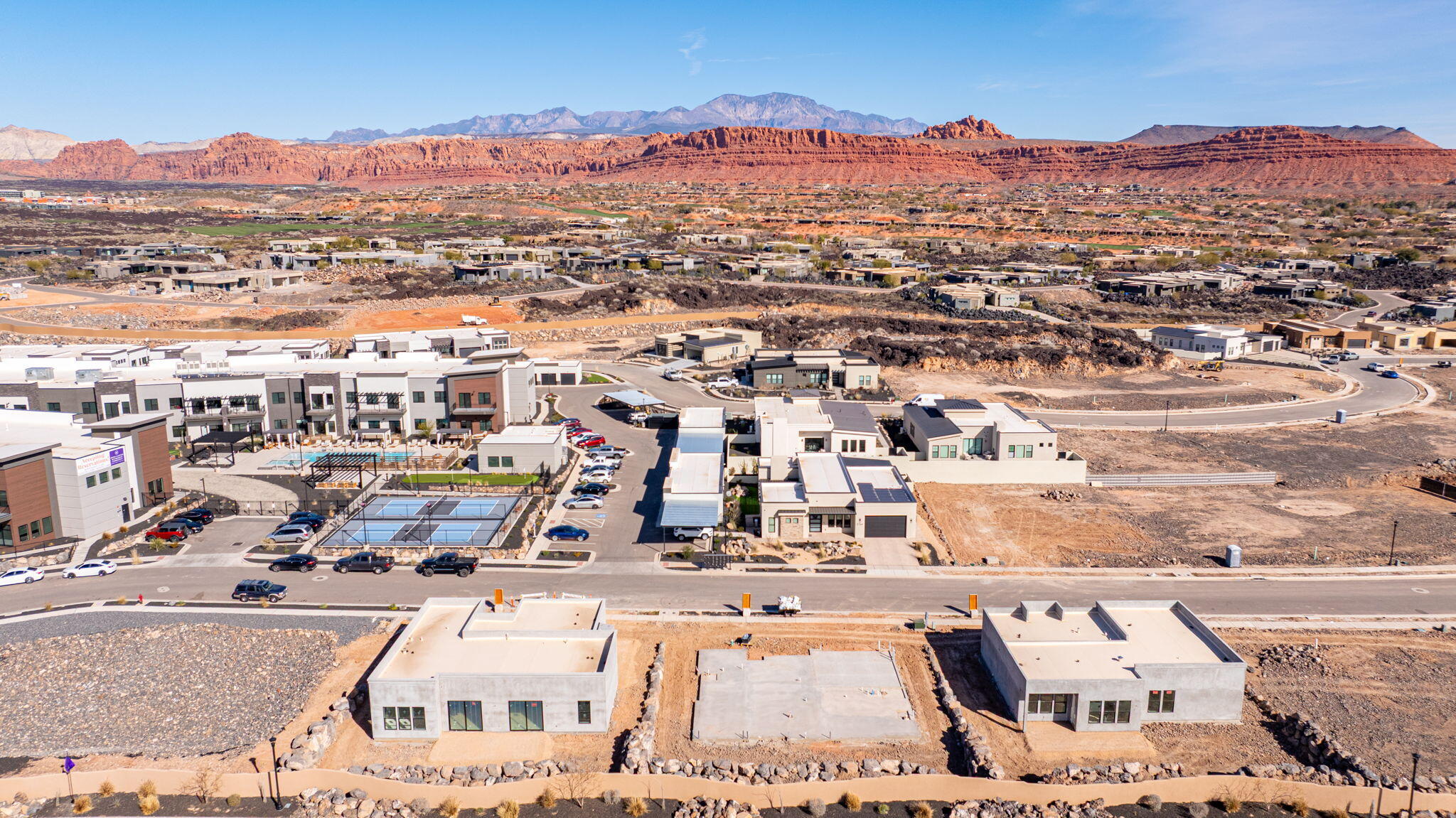 POINT AT SNOW CANYON - Residential