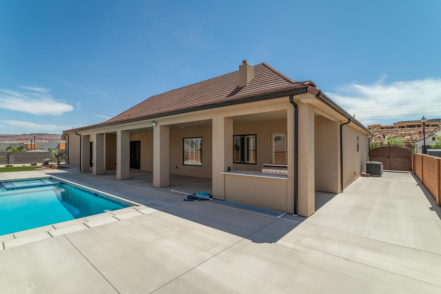 ANCESTOR ESTATES - Residential