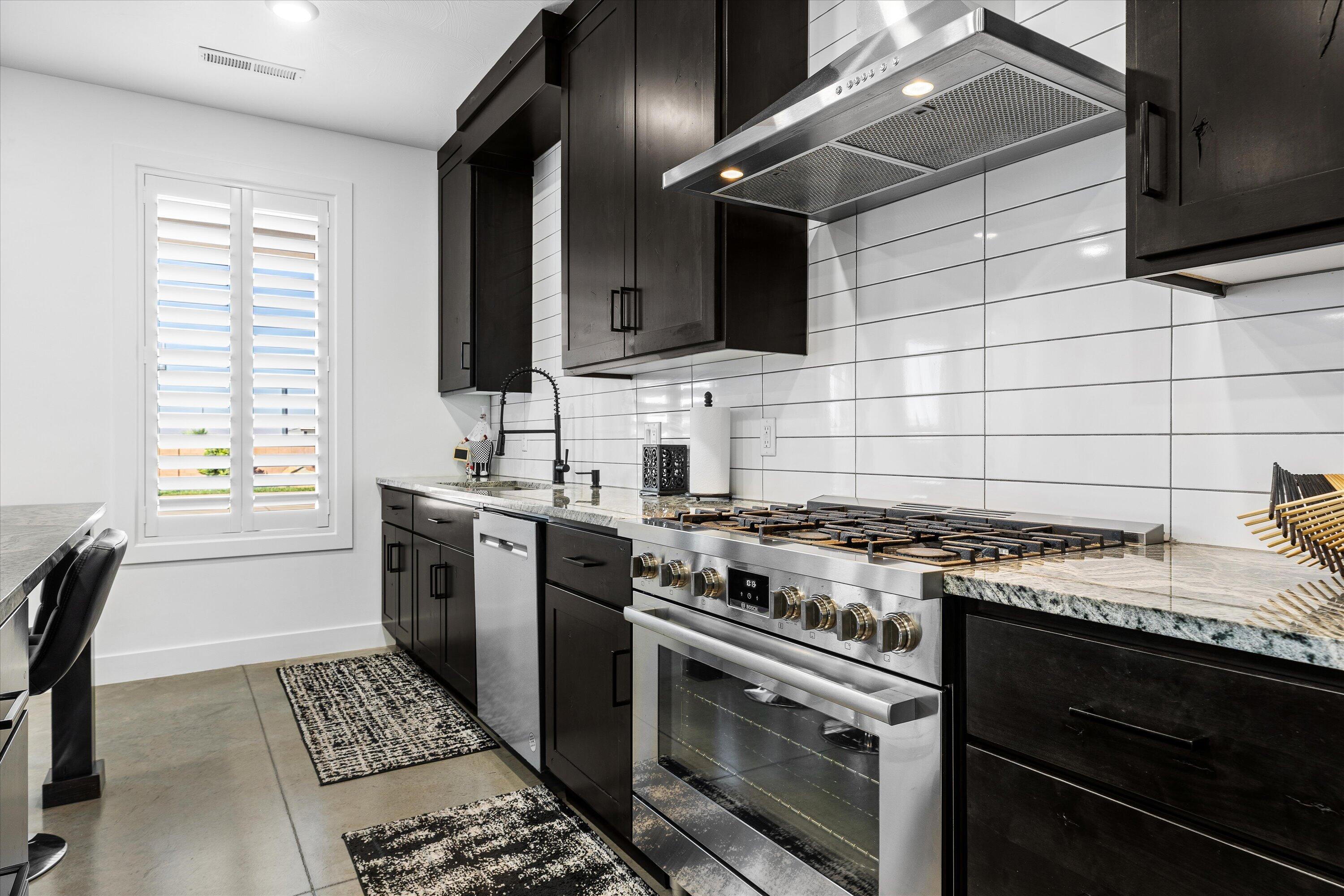 MAJESTIC HILLS - Residential