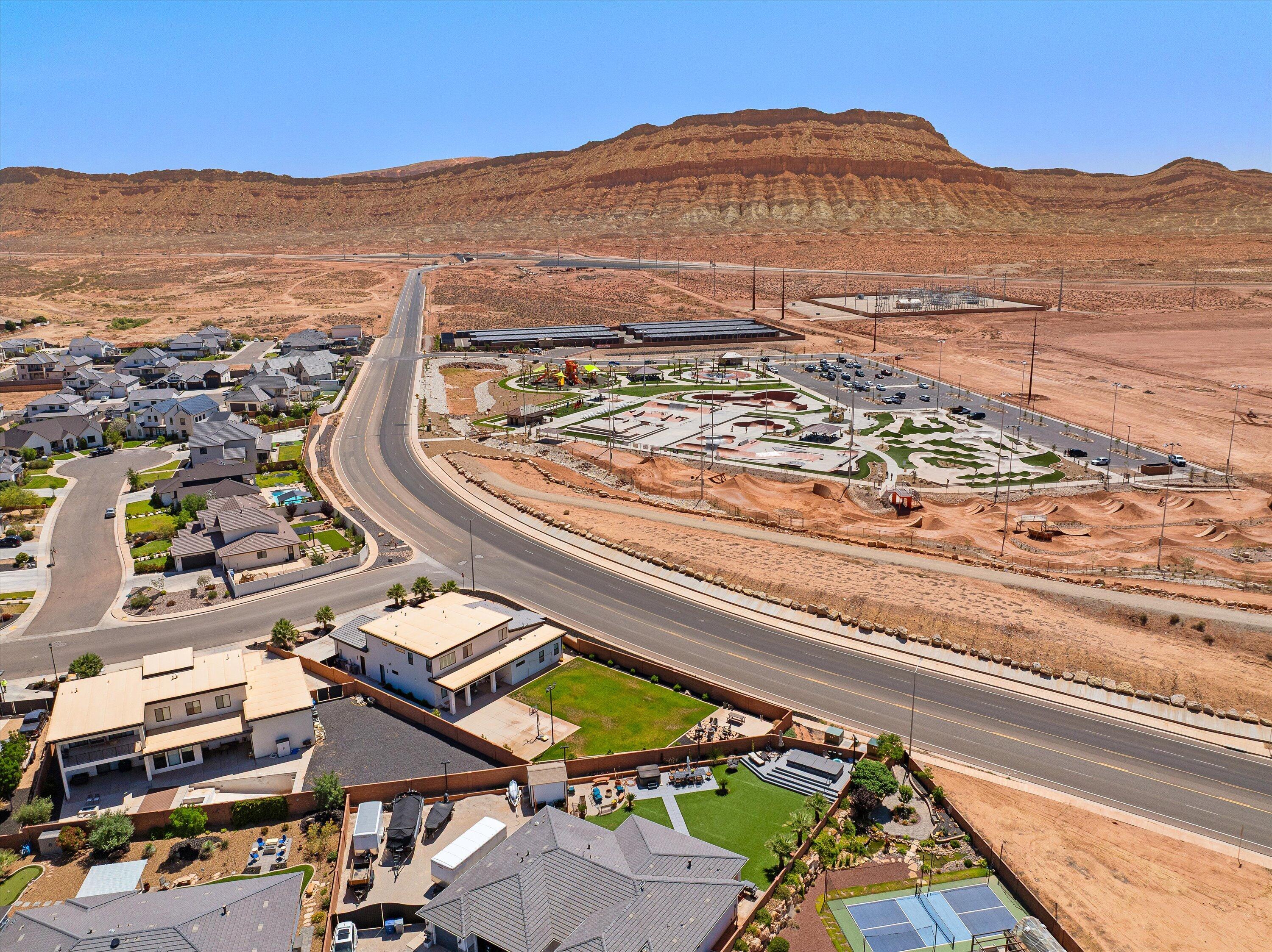MAJESTIC HILLS - Residential