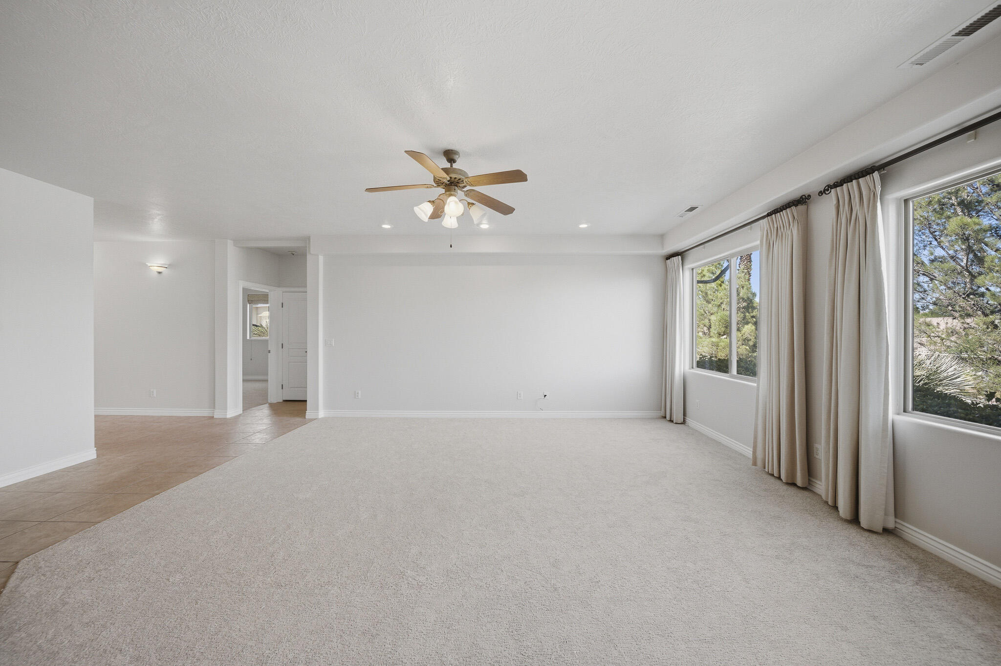 LA JOLLA HILLS AT GREEN SPRINGS - Residential