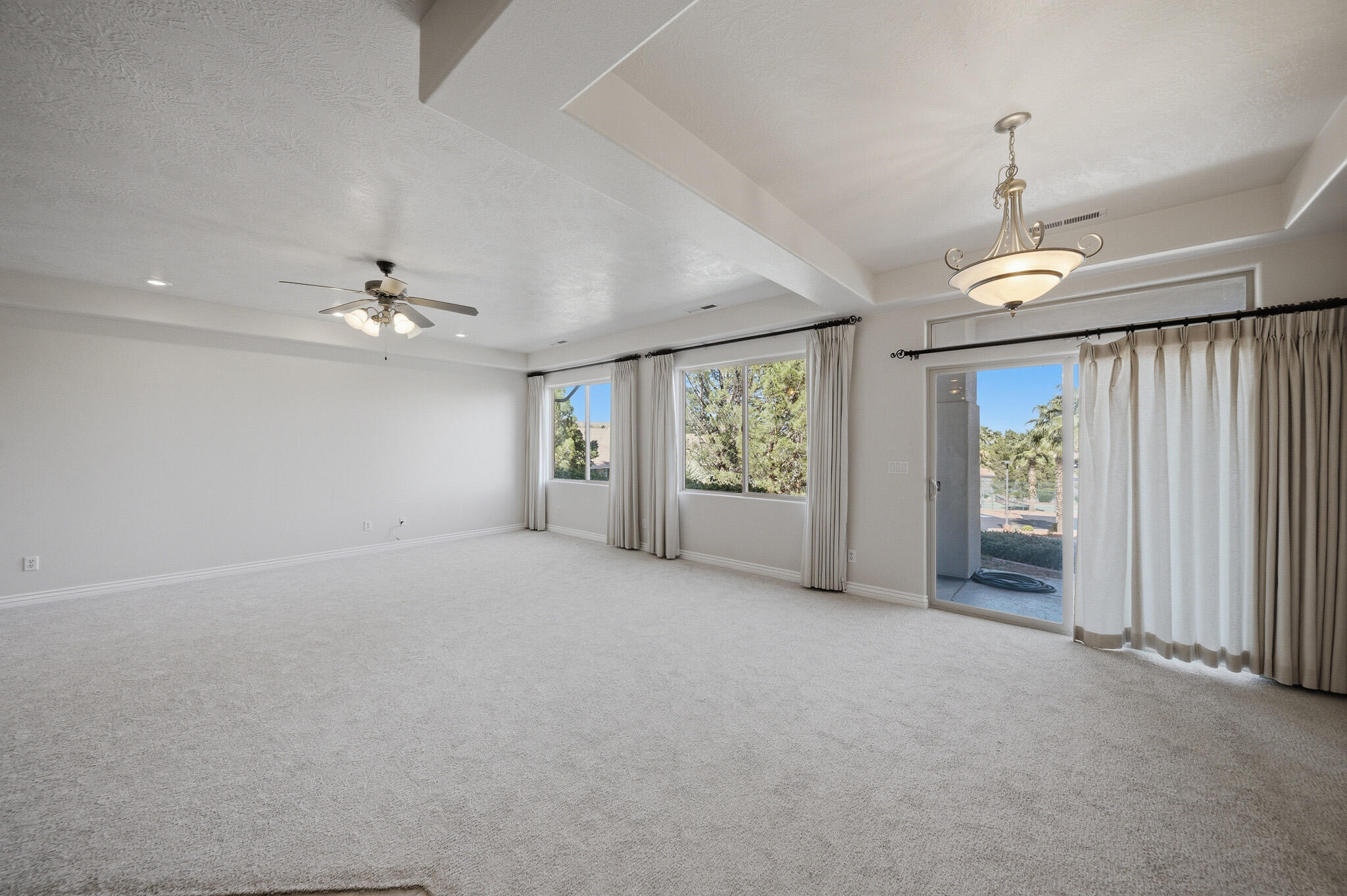LA JOLLA HILLS AT GREEN SPRINGS - Residential