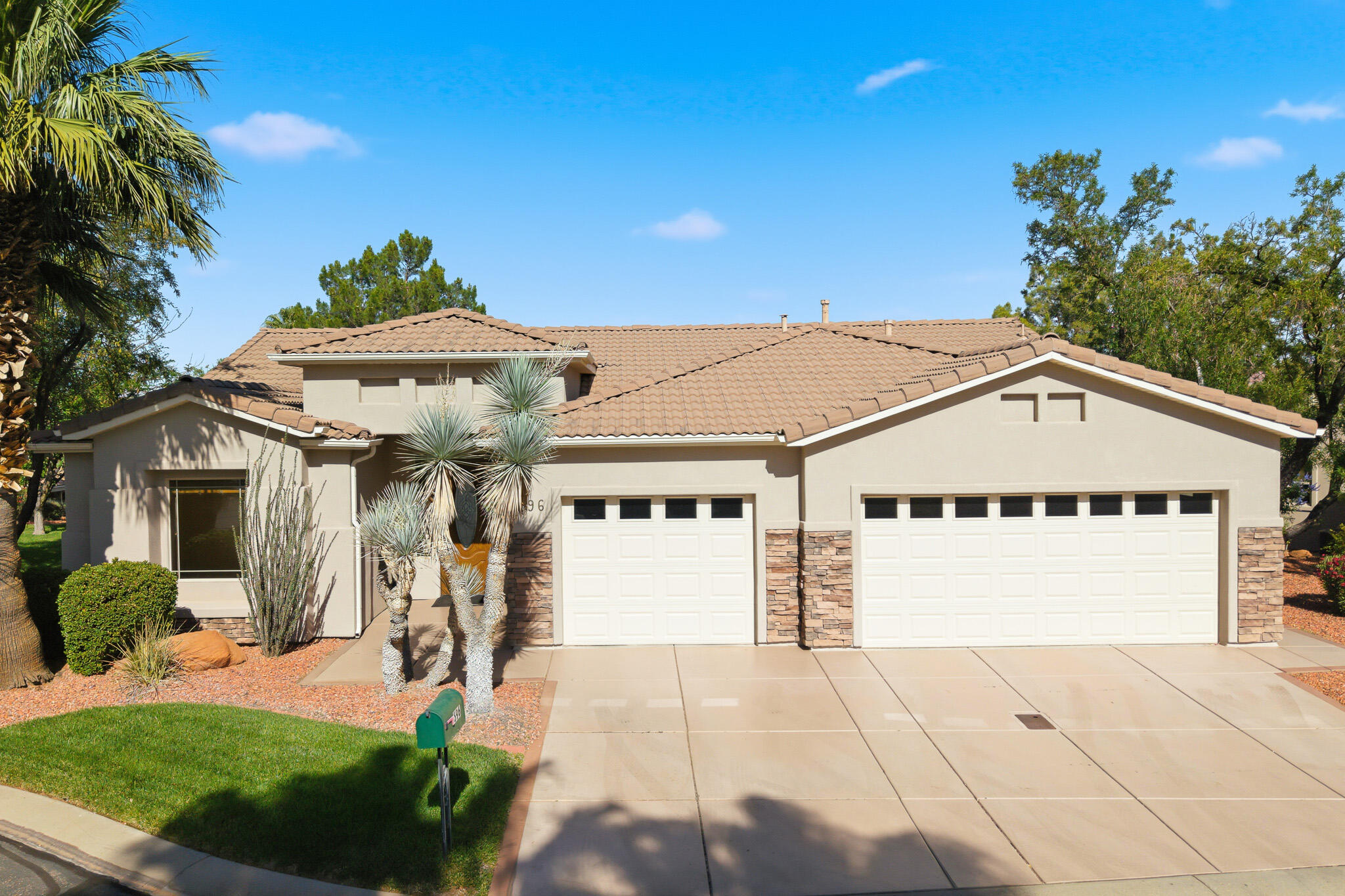 LA JOLLA HILLS AT GREEN SPRINGS - Residential