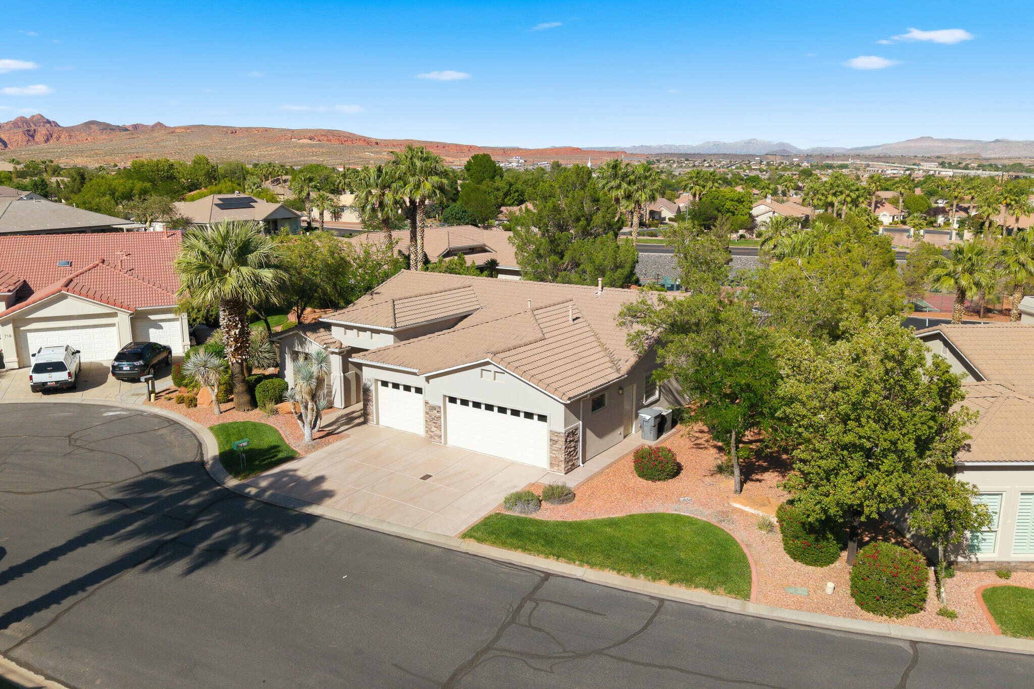 LA JOLLA HILLS AT GREEN SPRINGS - Residential