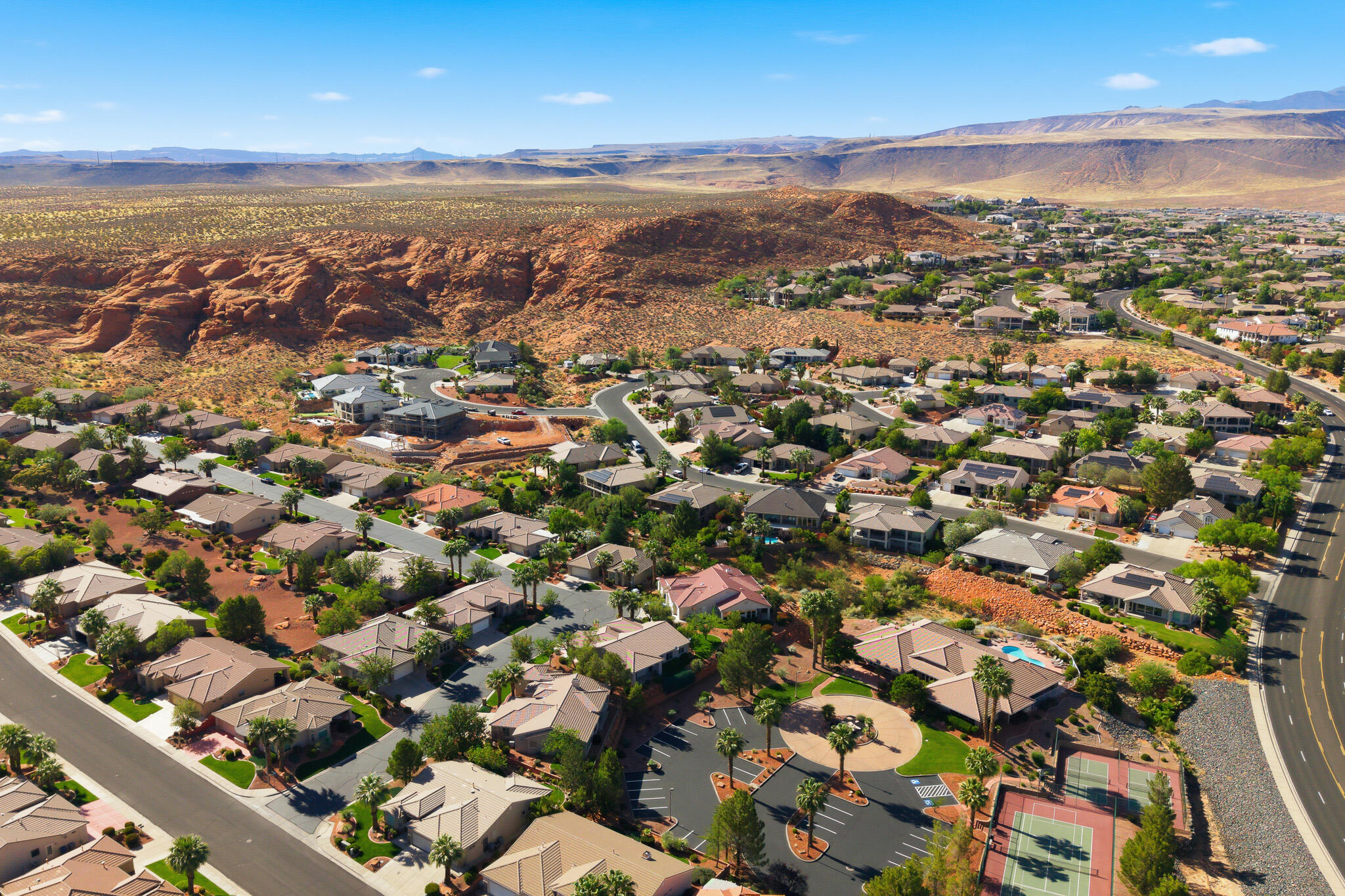 LA JOLLA HILLS AT GREEN SPRINGS - Residential