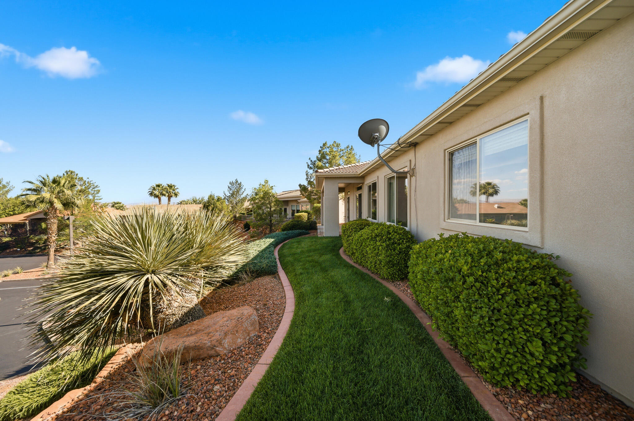 LA JOLLA HILLS AT GREEN SPRINGS - Residential