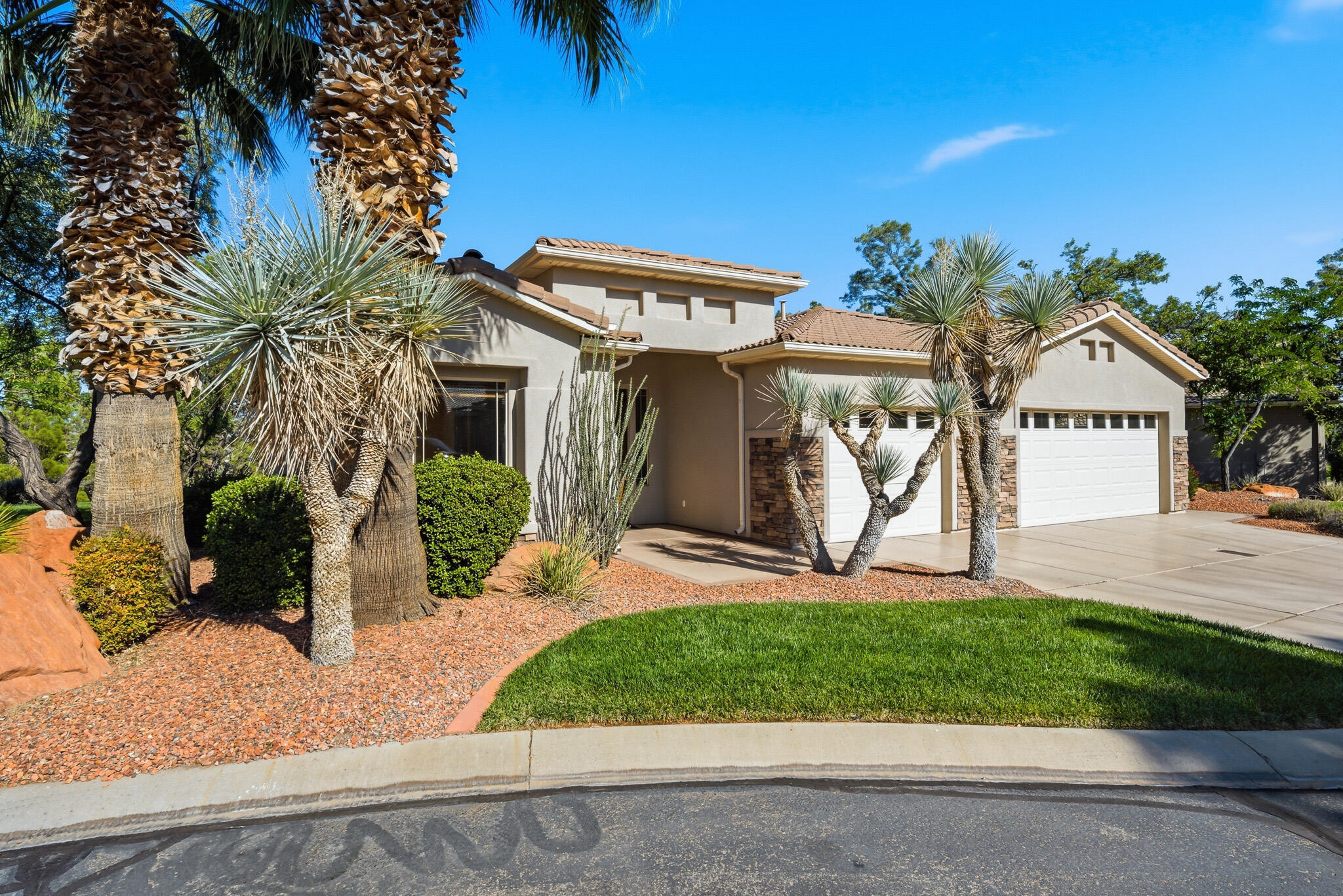 LA JOLLA HILLS AT GREEN SPRINGS - Residential