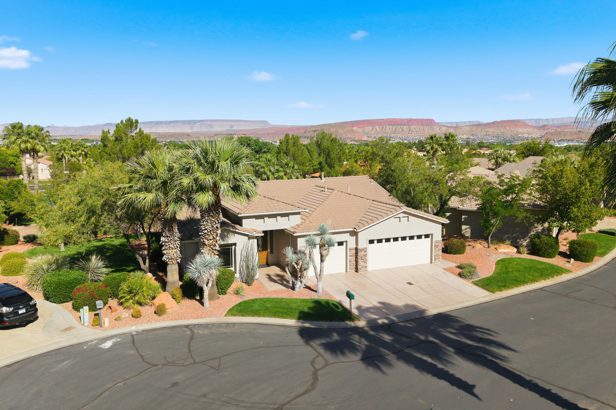 LA JOLLA HILLS AT GREEN SPRINGS - Residential