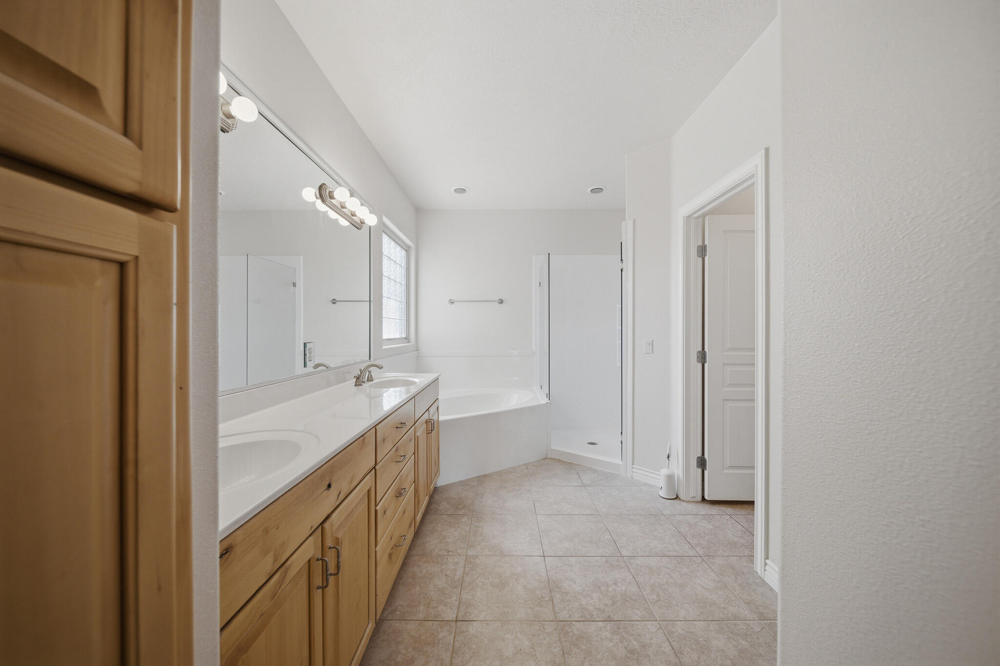 LA JOLLA HILLS AT GREEN SPRINGS - Residential