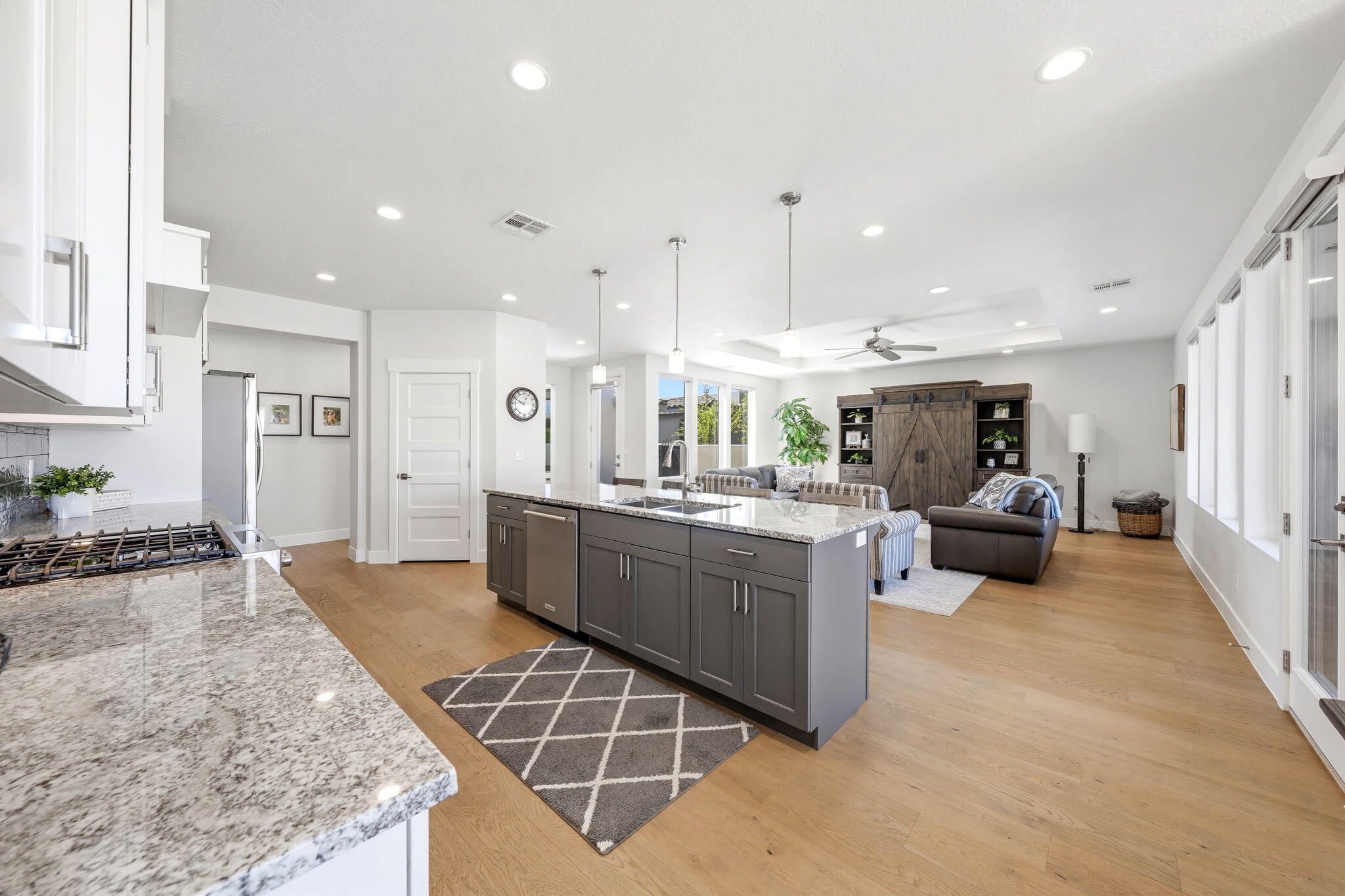 LEDGES OF SG ST GEORGE - Residential