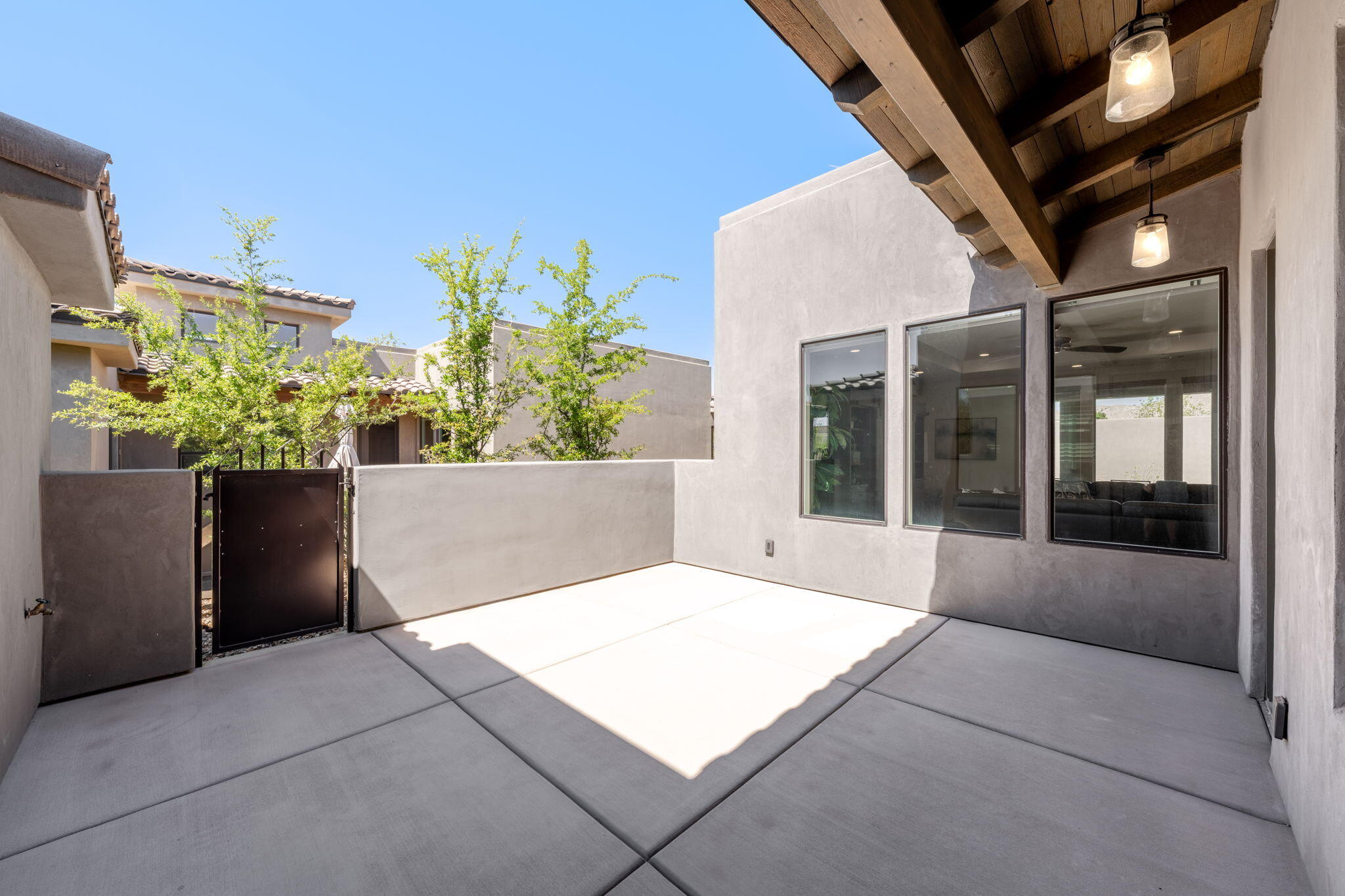 LEDGES OF SG ST GEORGE - Residential