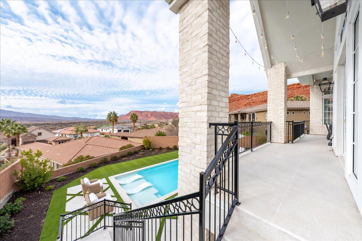 CASTLE ROCK - Residential