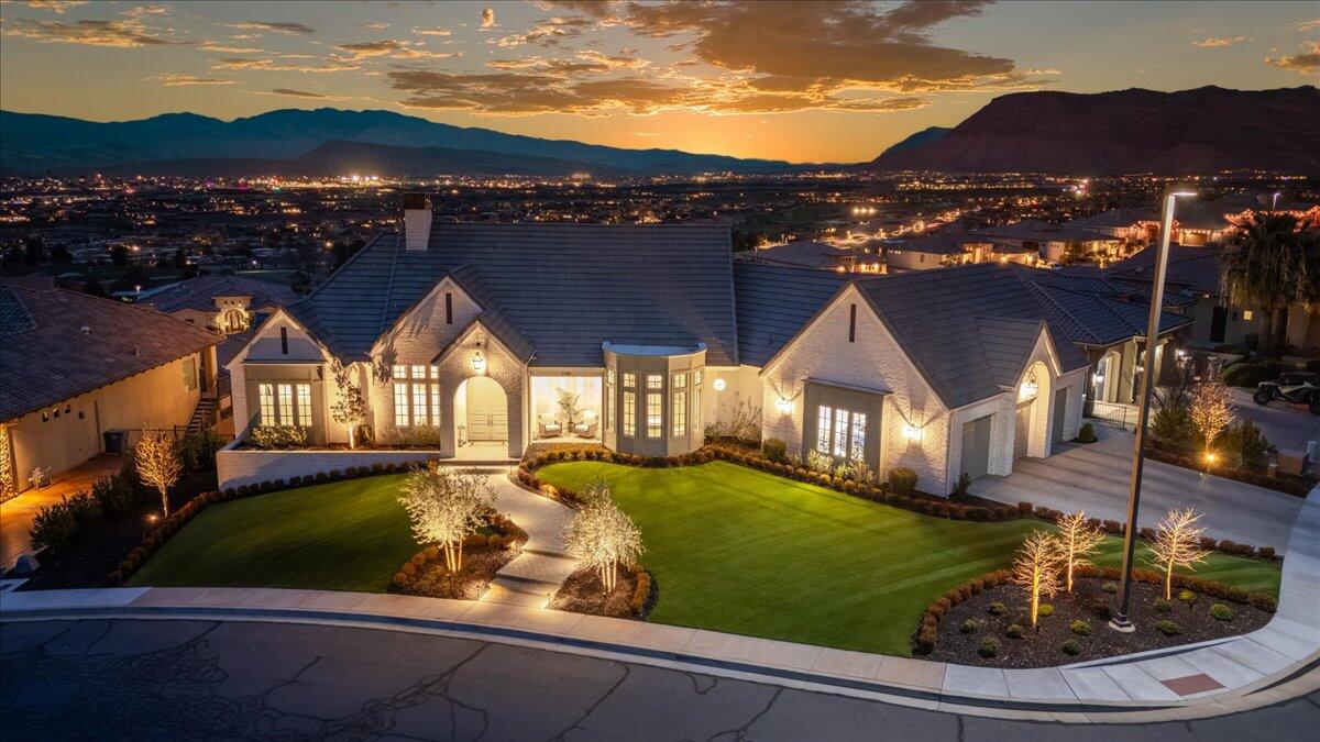 CASTLE ROCK - Residential