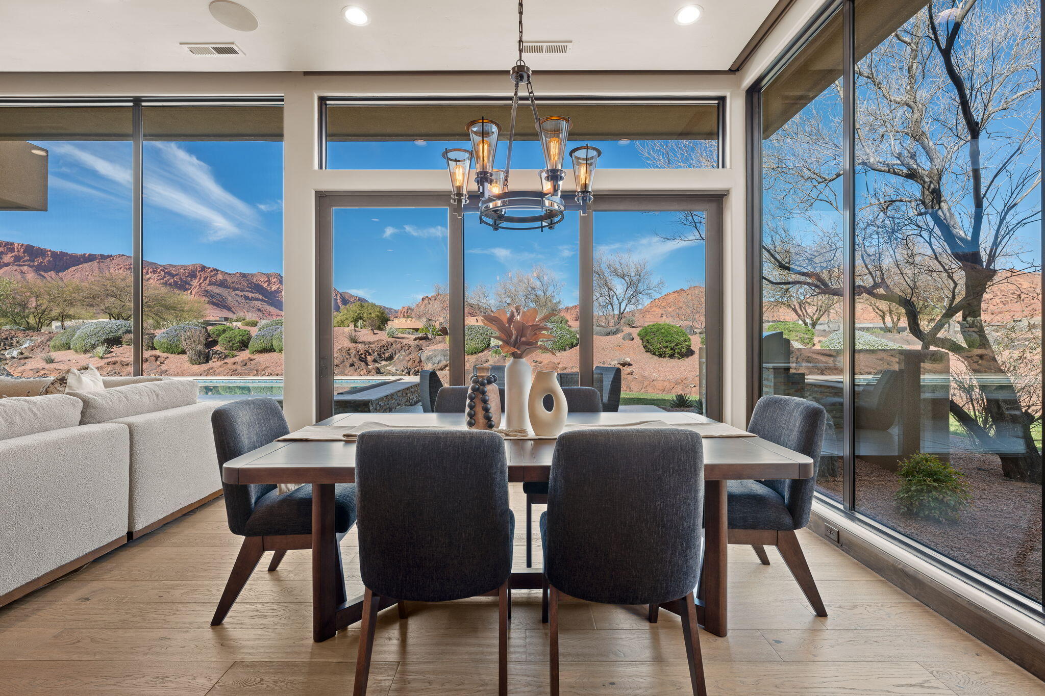 ENTRADA RESERVE AT SNOW CANYON PATIO HOMES - Residential
