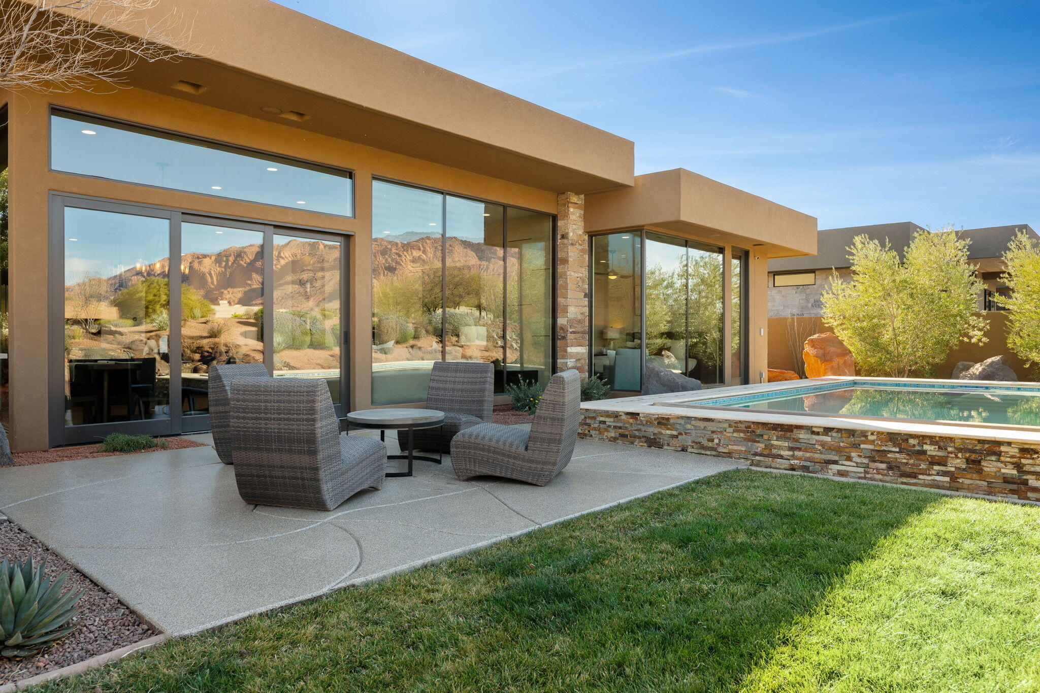 ENTRADA RESERVE AT SNOW CANYON PATIO HOMES - Residential